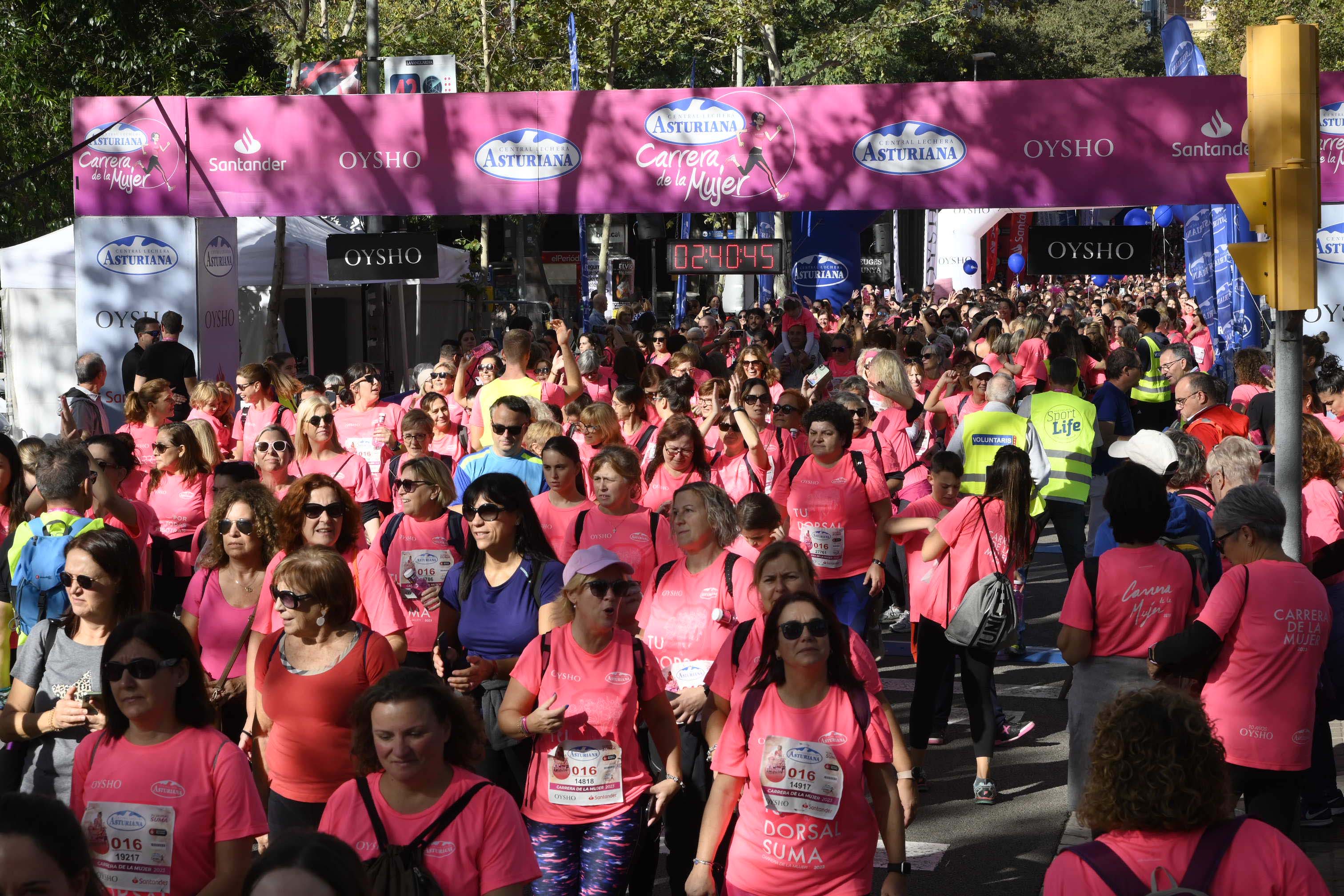 Las mejores fotos de la Carrera de la Mujer de Barcelona 2023. 7728
