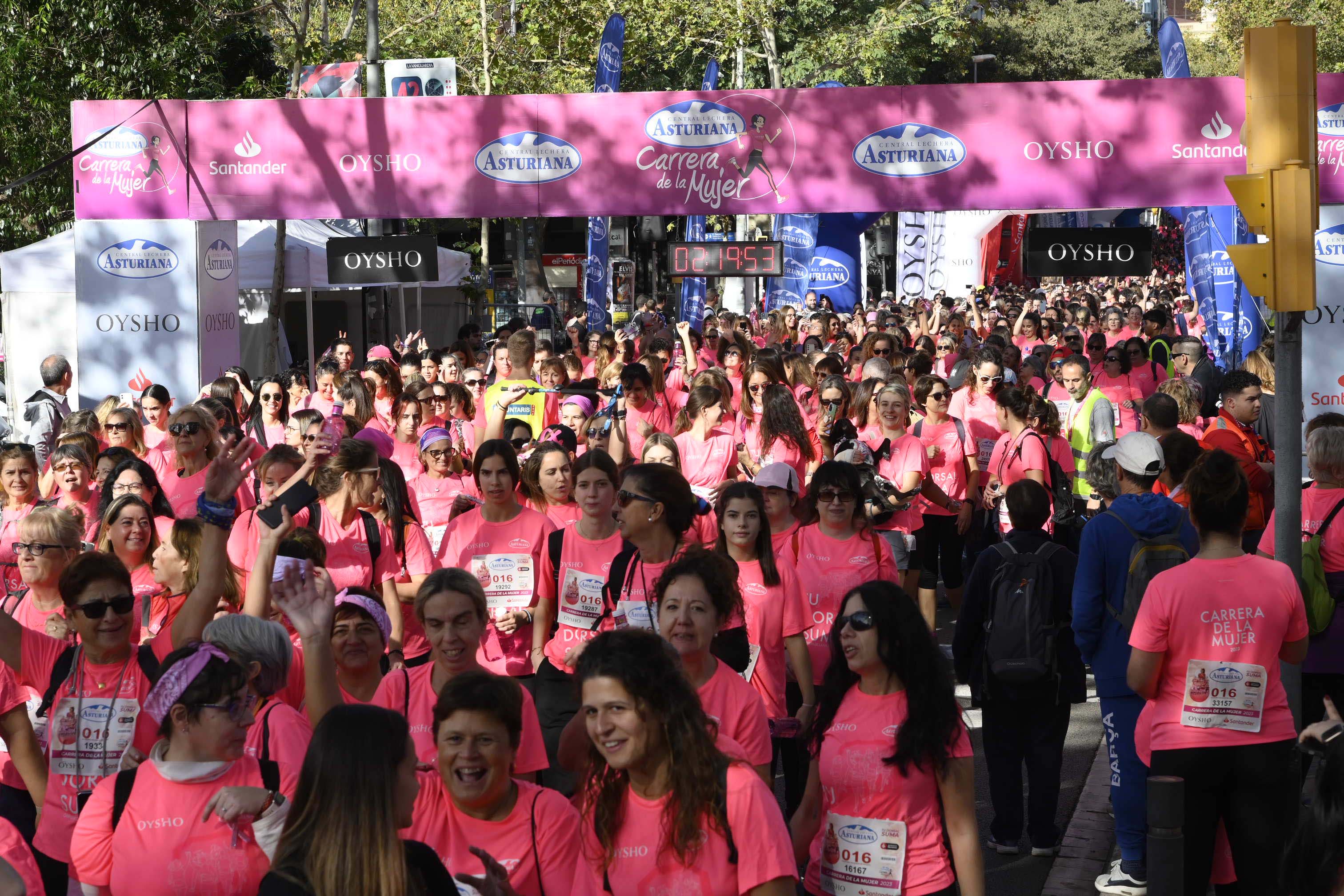 Las mejores fotos de la Carrera de la Mujer de Barcelona 2023. 7136