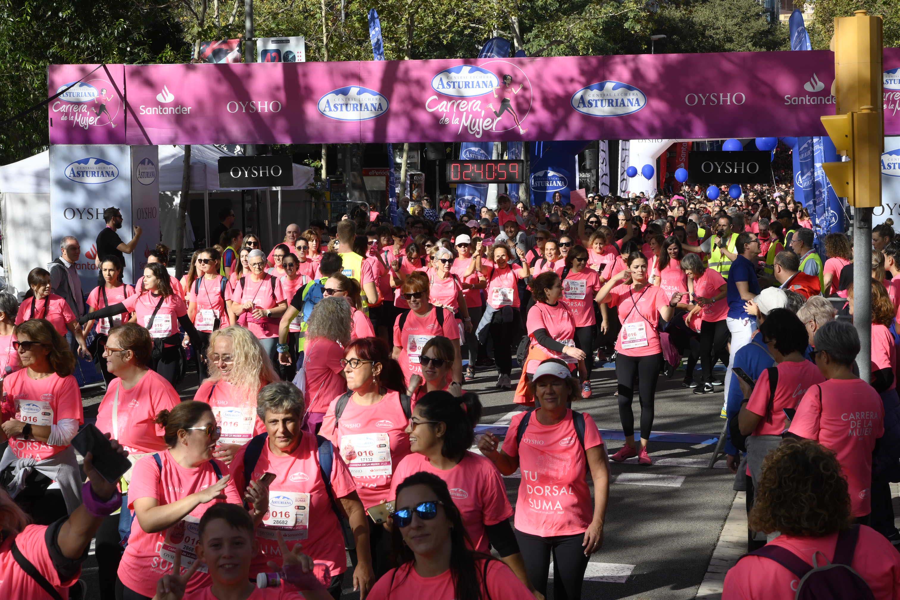 Las mejores fotos de la Carrera de la Mujer de Barcelona 2023. 7735