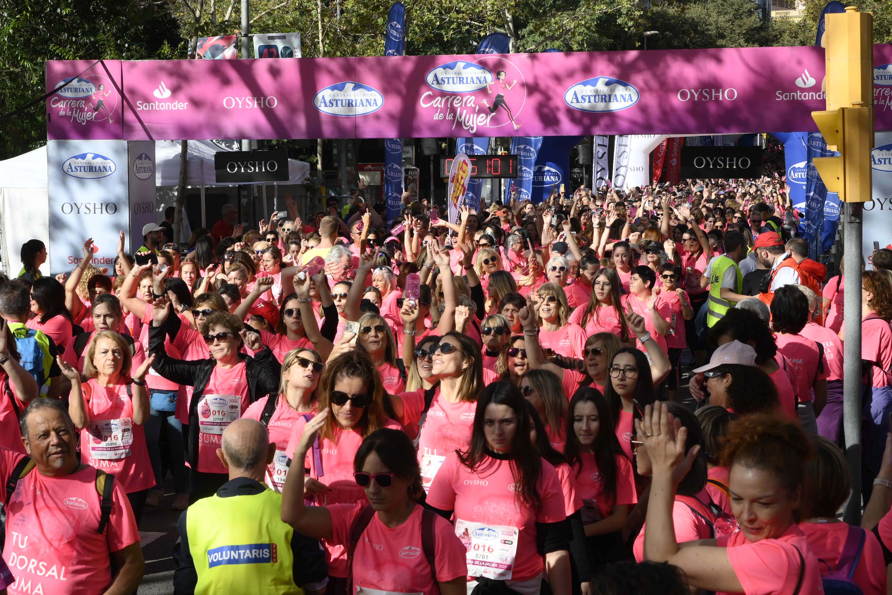 Las mejores fotos de la Carrera de la Mujer de Barcelona 2023. 8032