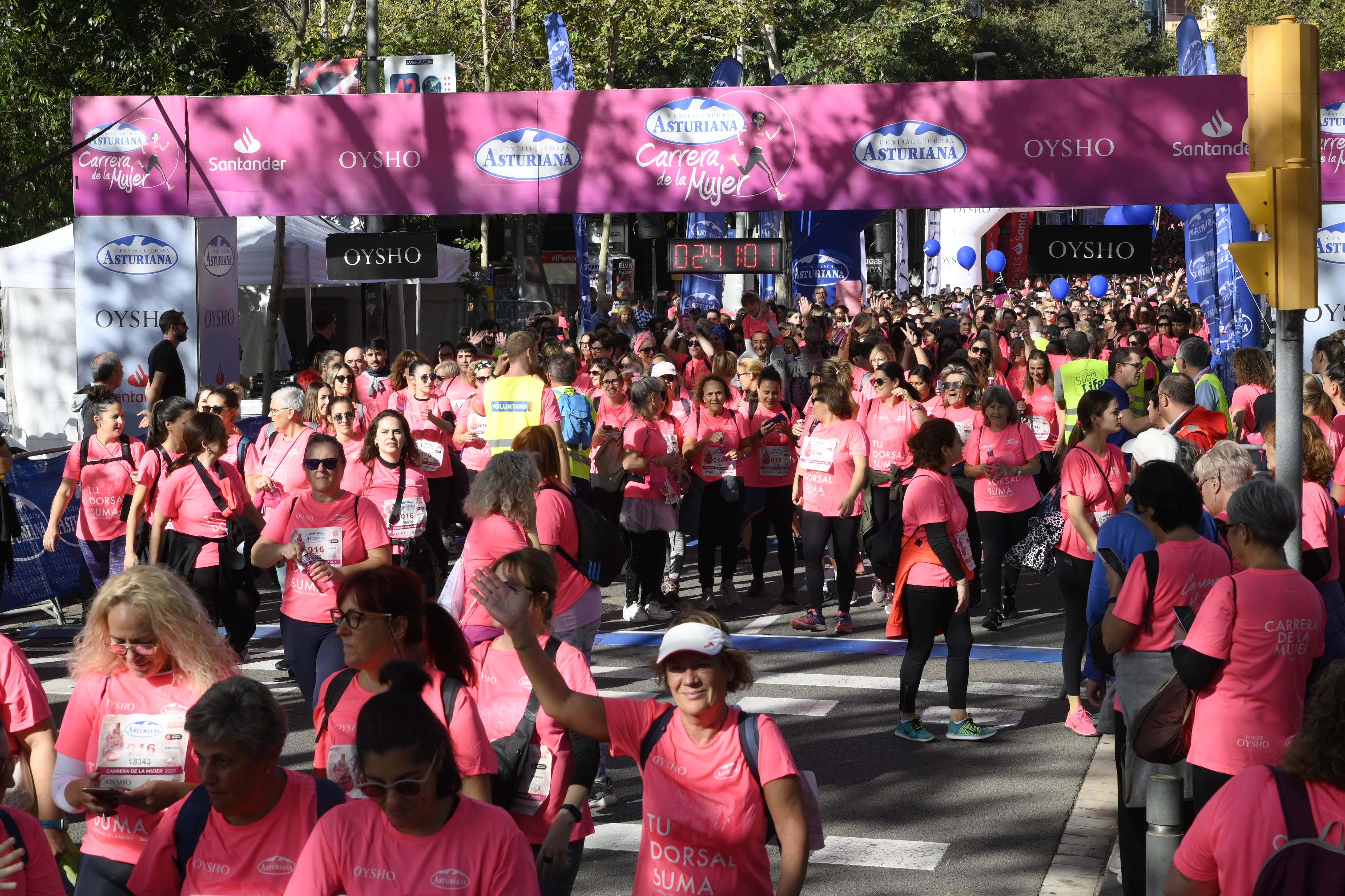 Las mejores fotos de la Carrera de la Mujer de Barcelona 2023. 7736