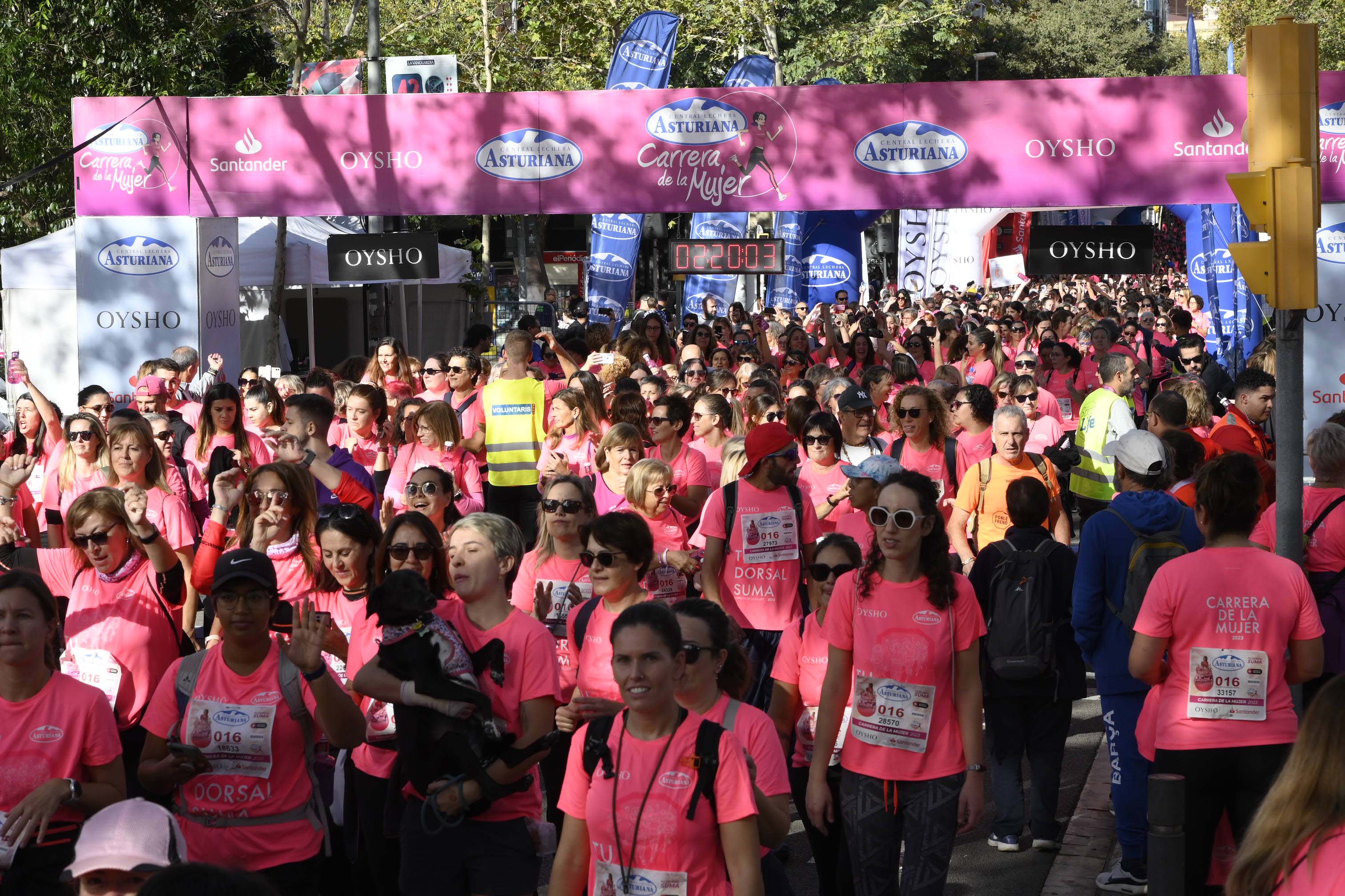 Las mejores fotos de la Carrera de la Mujer de Barcelona 2023. 7141