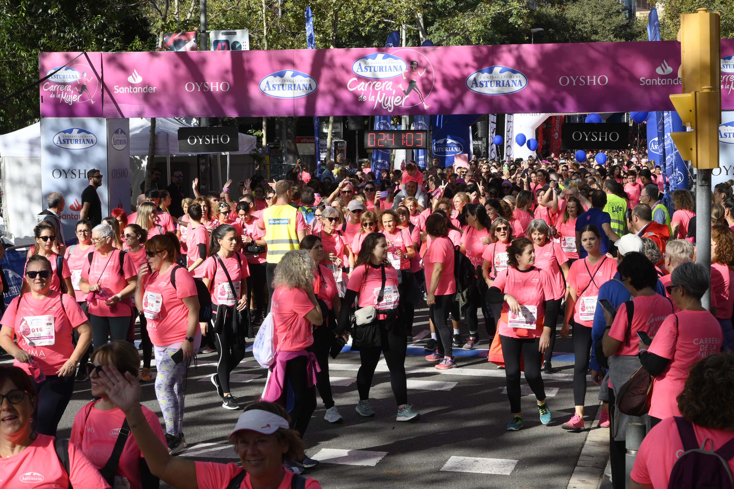 Las mejores fotos de la Carrera de la Mujer de Barcelona 2023. 7737