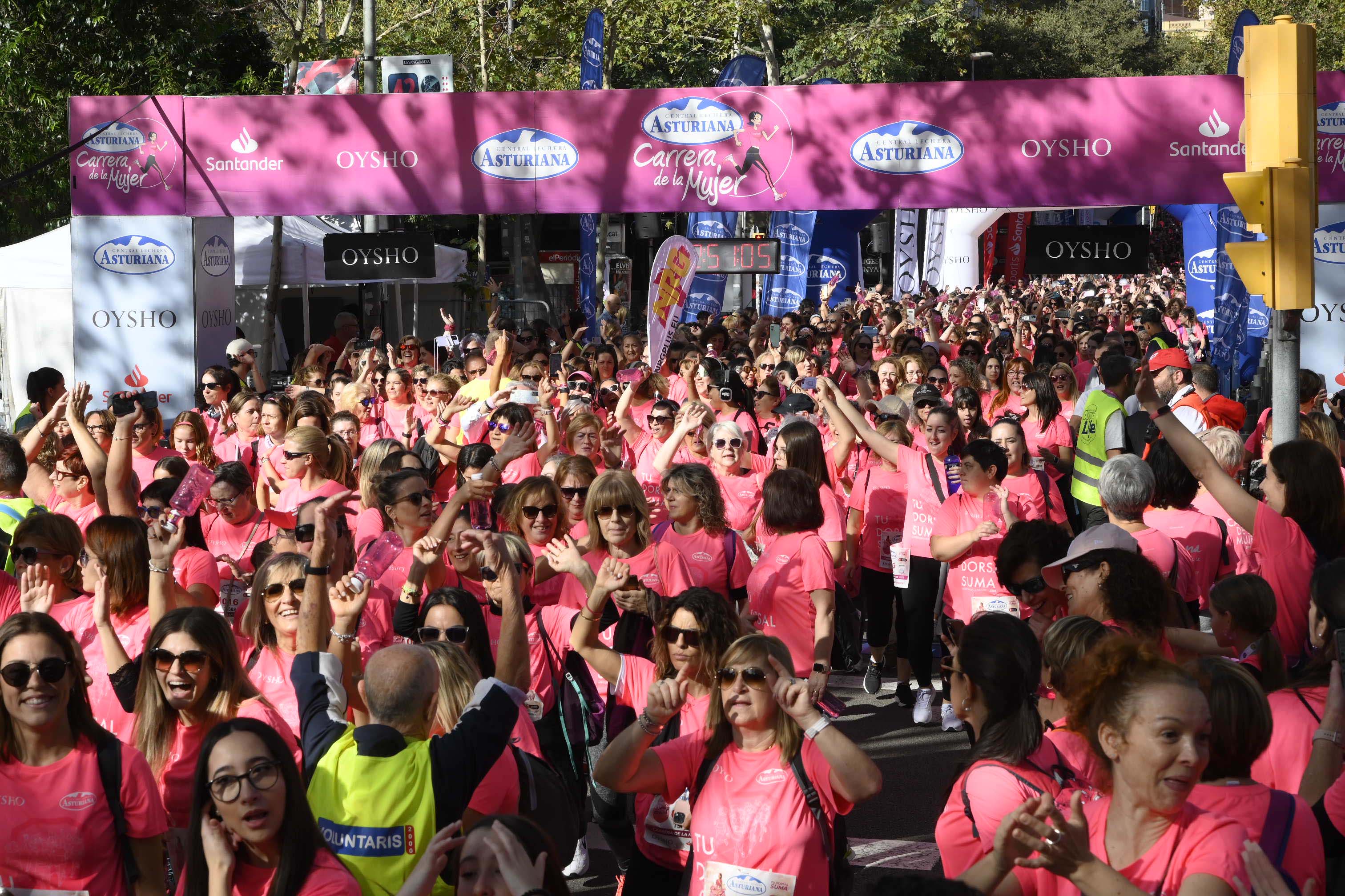 Las mejores fotos de la Carrera de la Mujer de Barcelona 2023. 8034