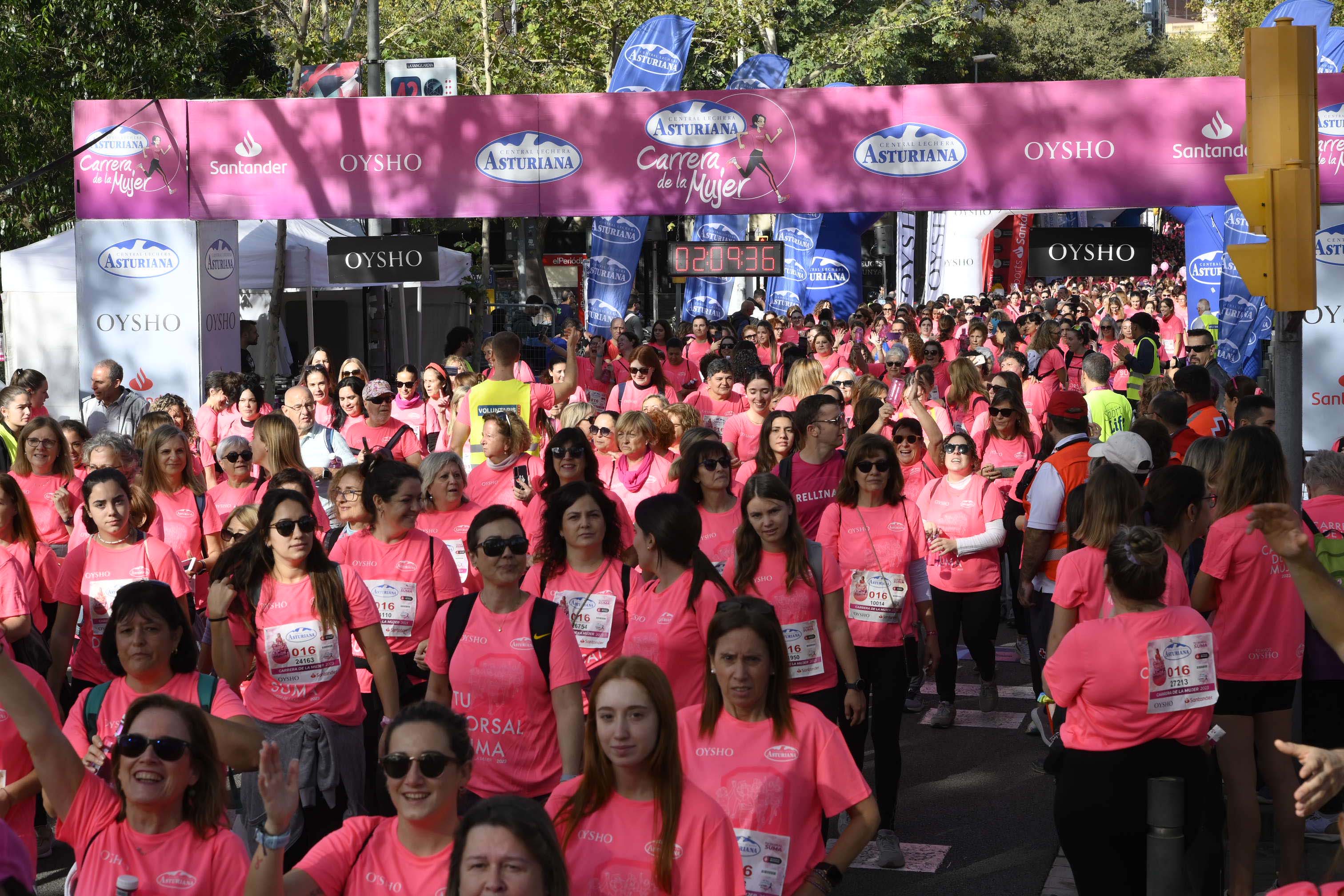 Las mejores fotos de la Carrera de la Mujer de Barcelona 2023. 6849