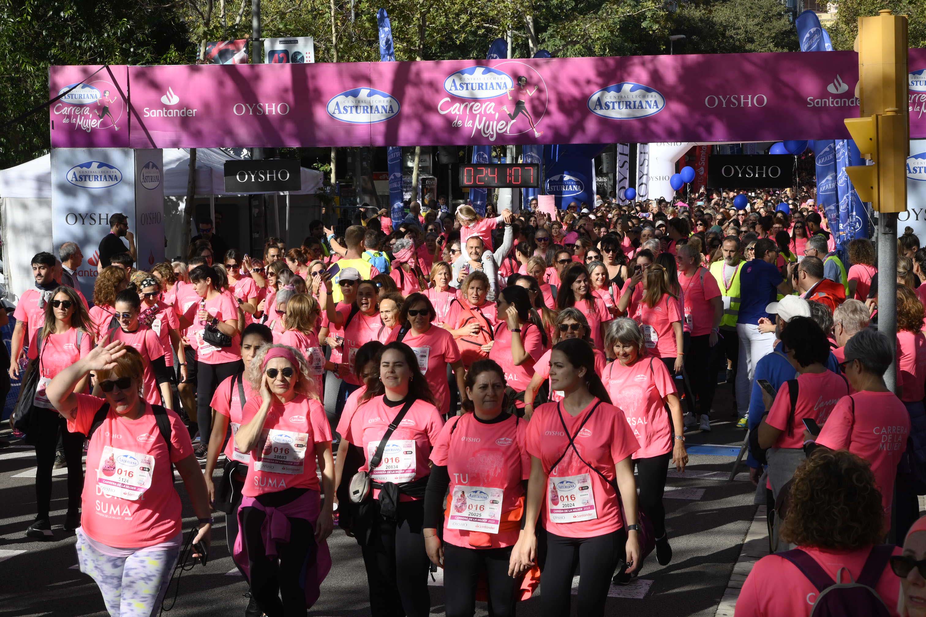 Las mejores fotos de la Carrera de la Mujer de Barcelona 2023. 7739