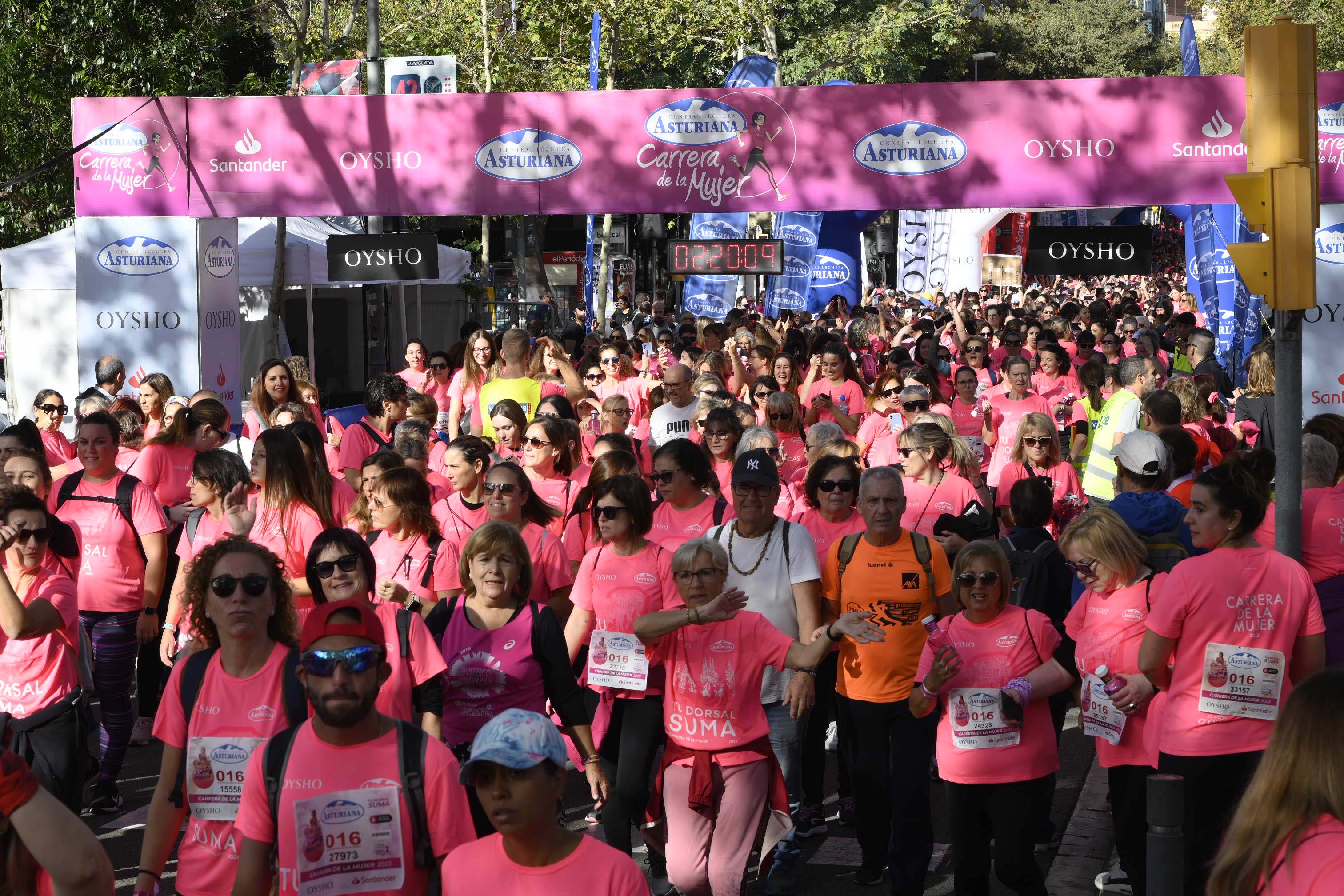 Las mejores fotos de la Carrera de la Mujer de Barcelona 2023. 7144