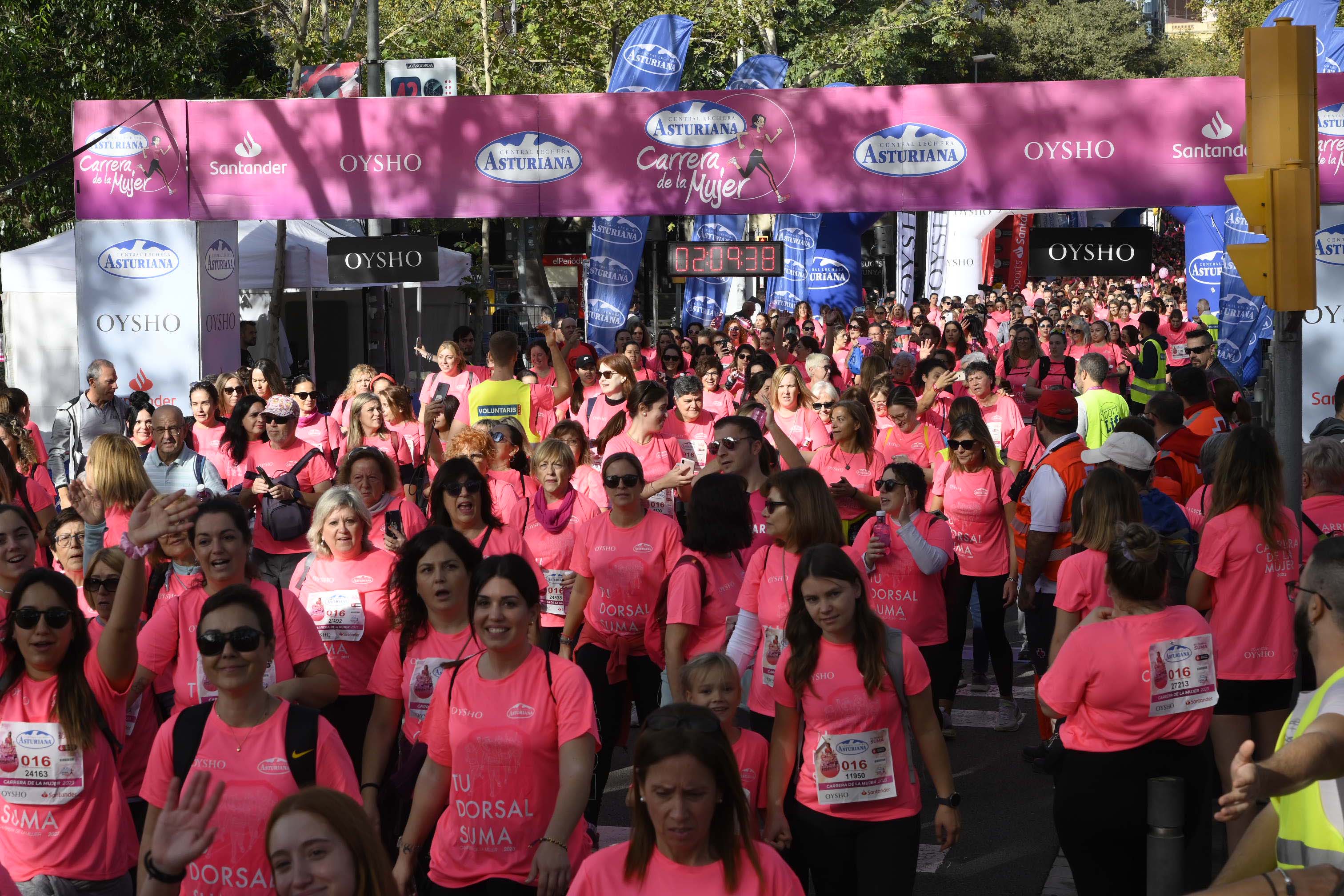 Las mejores fotos de la Carrera de la Mujer de Barcelona 2023. 6850