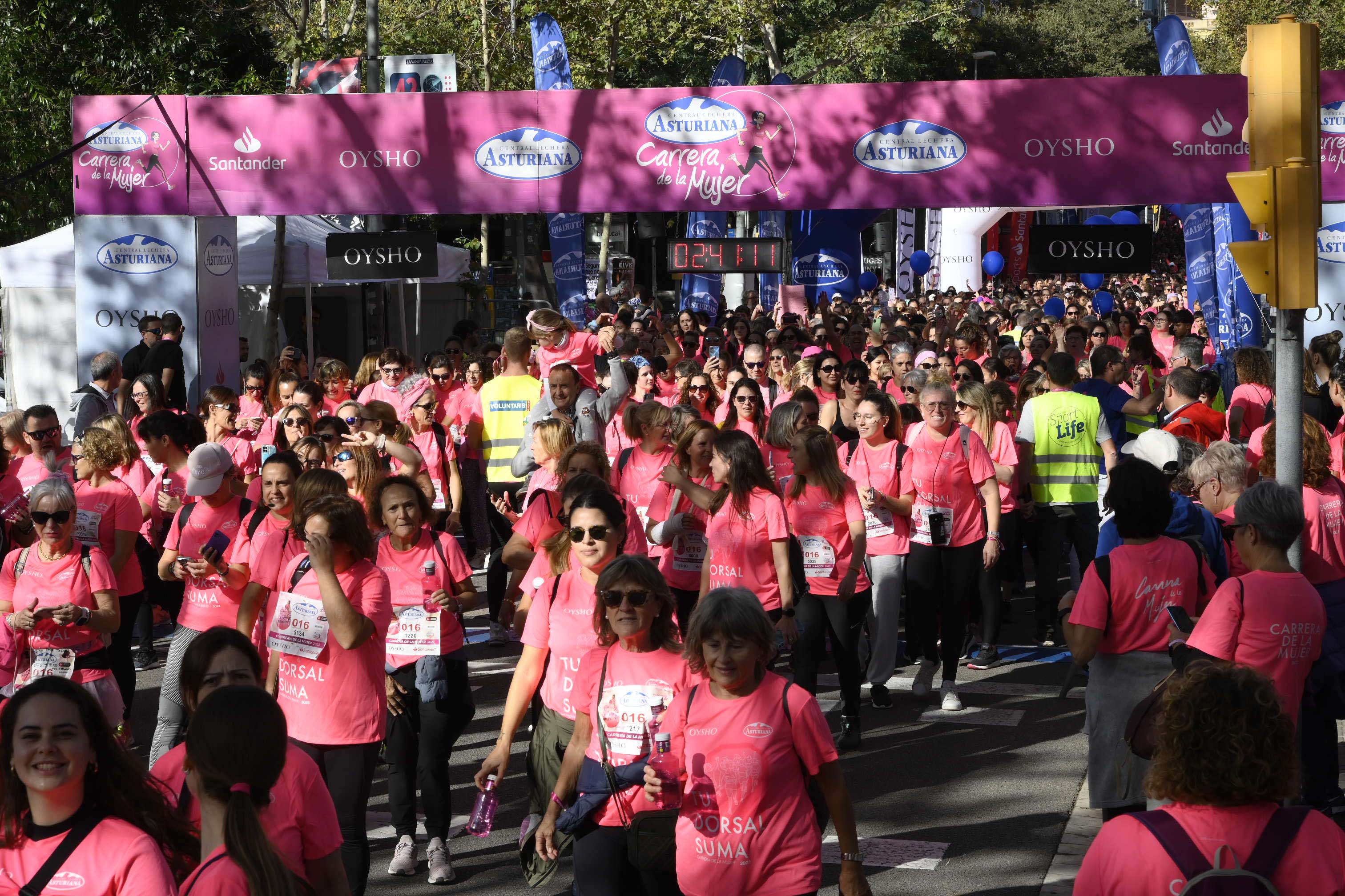 Las mejores fotos de la Carrera de la Mujer de Barcelona 2023. 7741