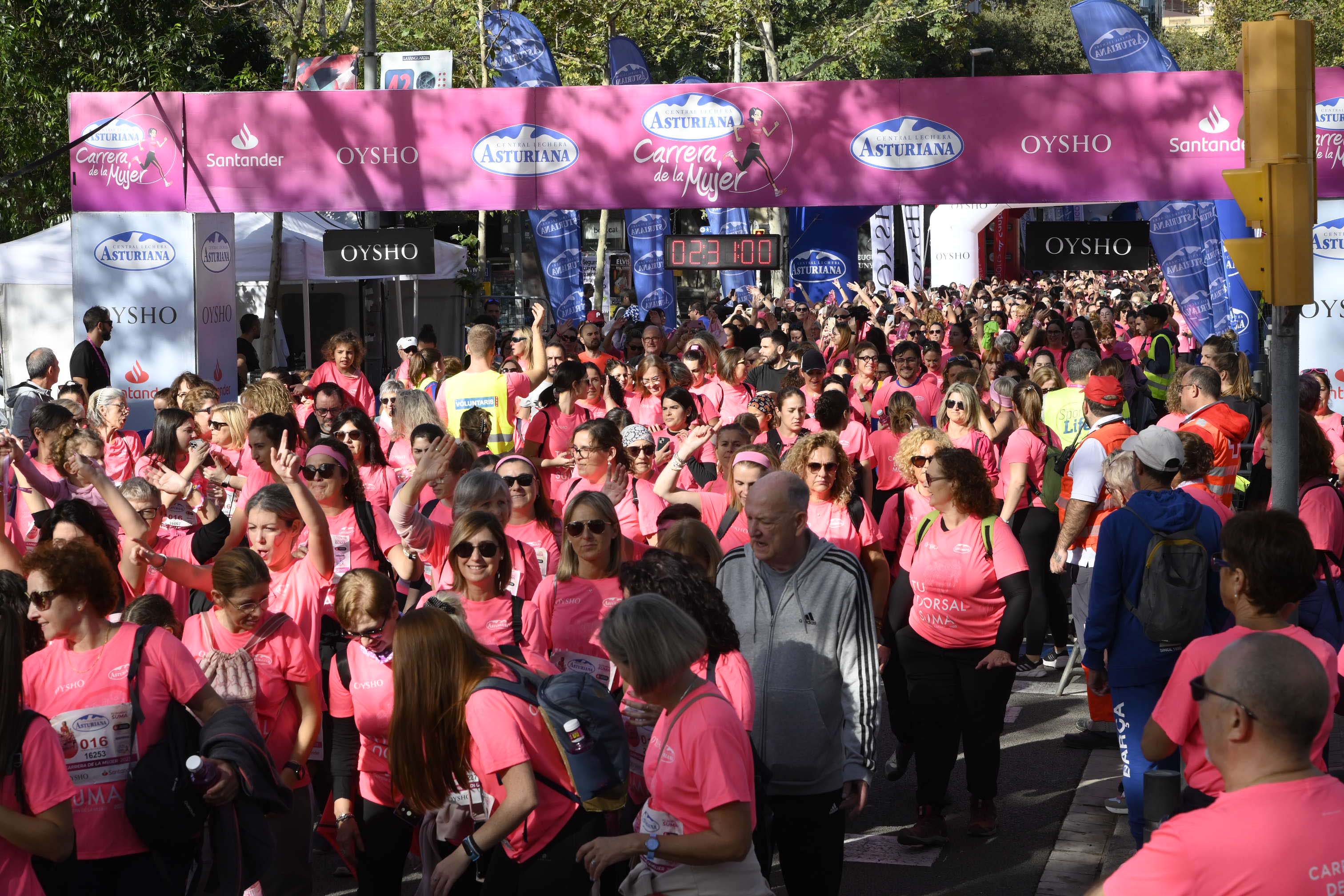 Las mejores fotos de la Carrera de la Mujer de Barcelona 2023. 7453