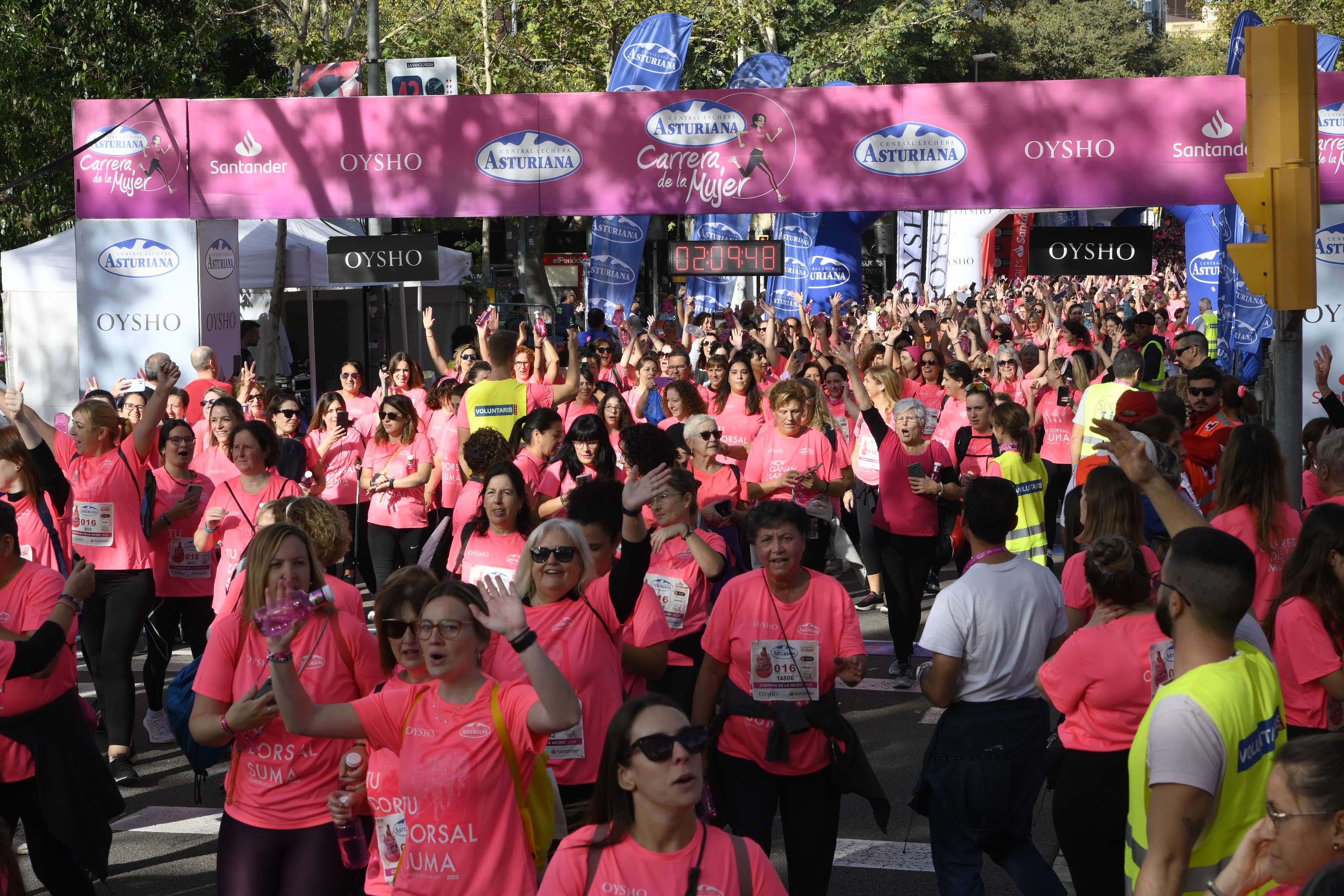 Las mejores fotos de la Carrera de la Mujer de Barcelona 2023. 6855
