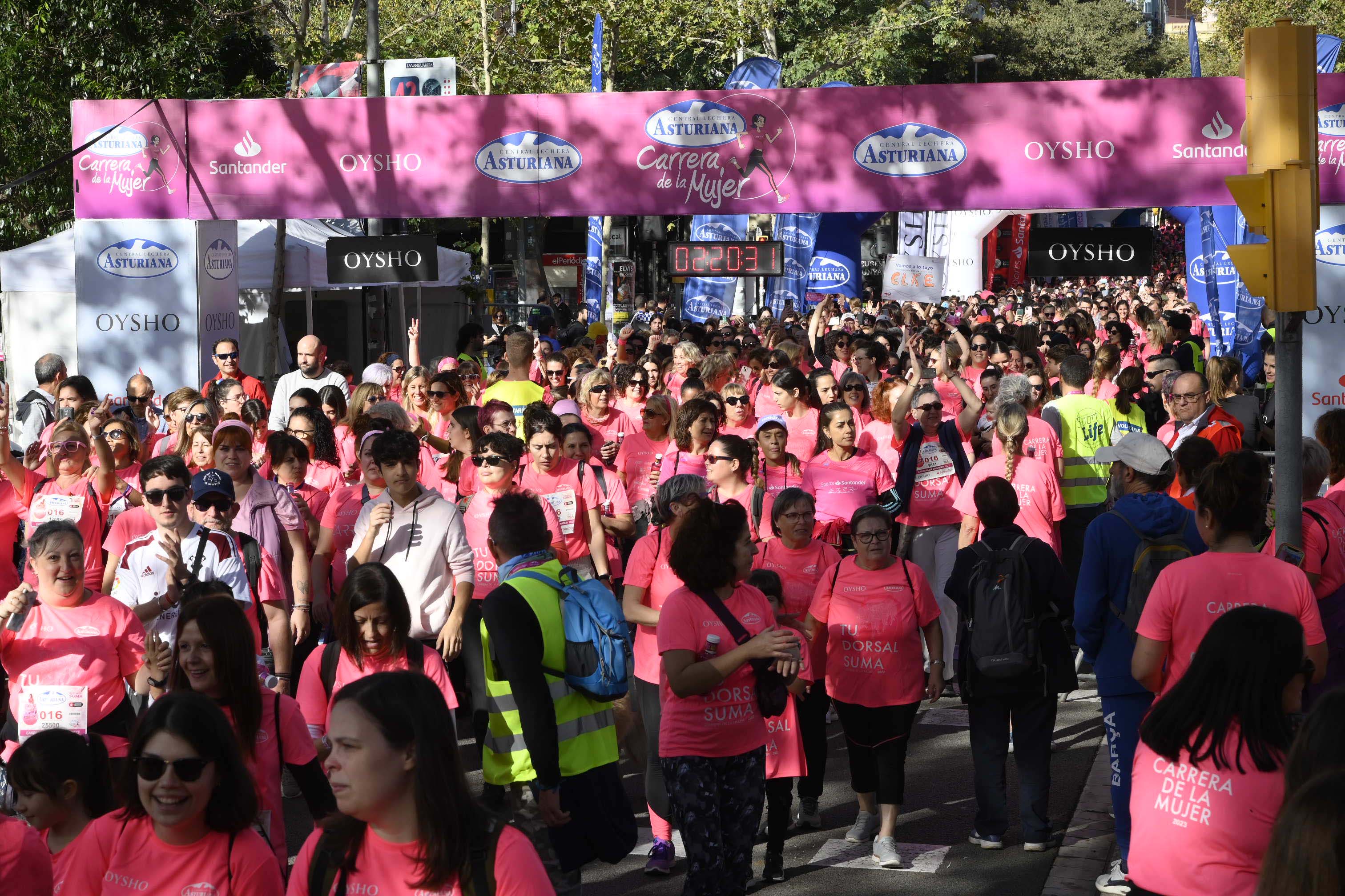 Las mejores fotos de la Carrera de la Mujer de Barcelona 2023. 7155