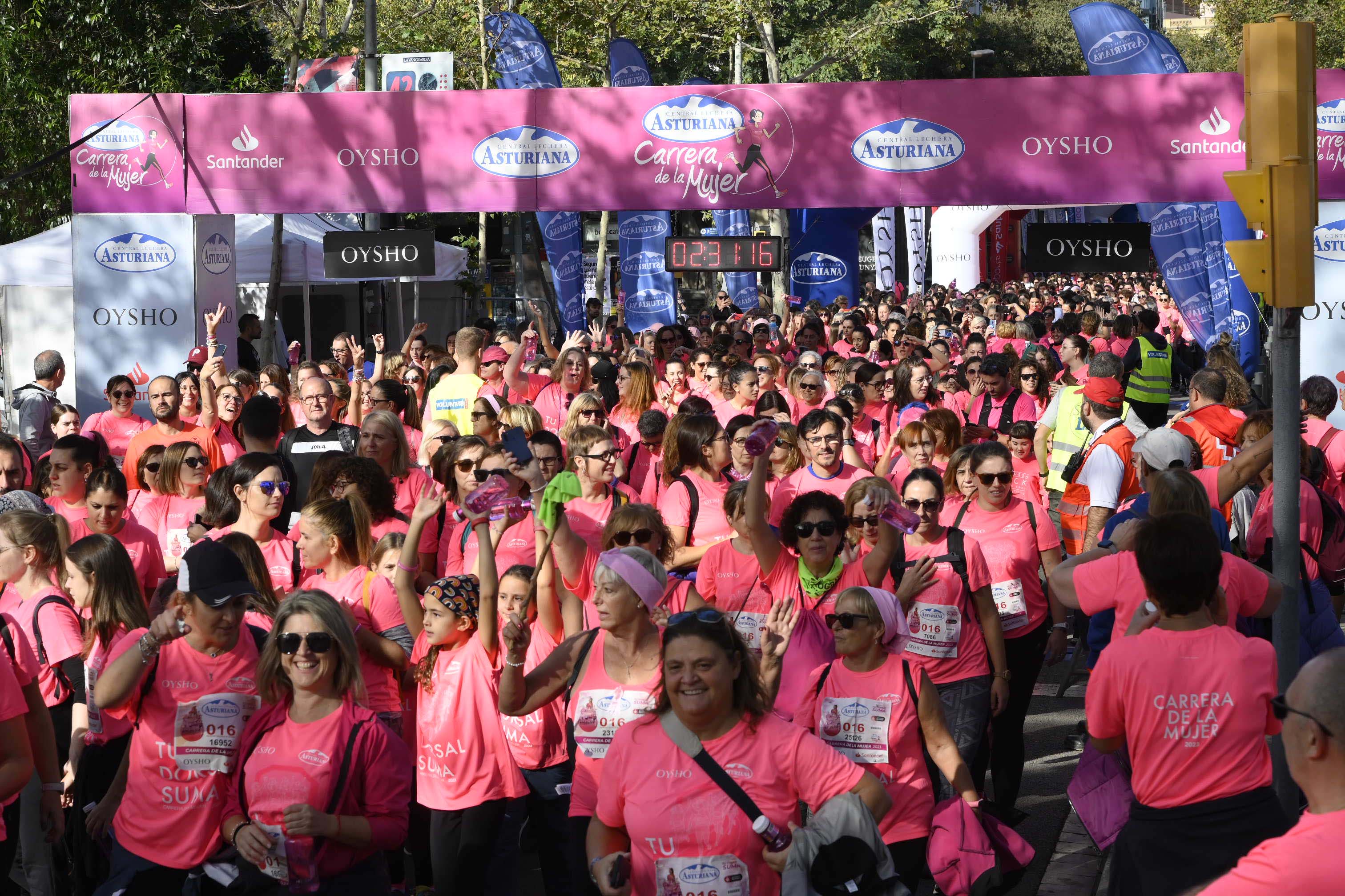 Las mejores fotos de la Carrera de la Mujer de Barcelona 2023. 7461