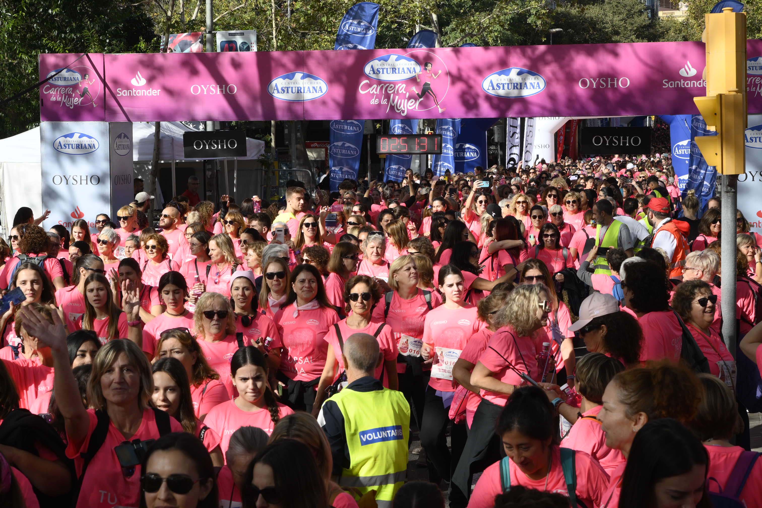 Las mejores fotos de la Carrera de la Mujer de Barcelona 2023. 8047