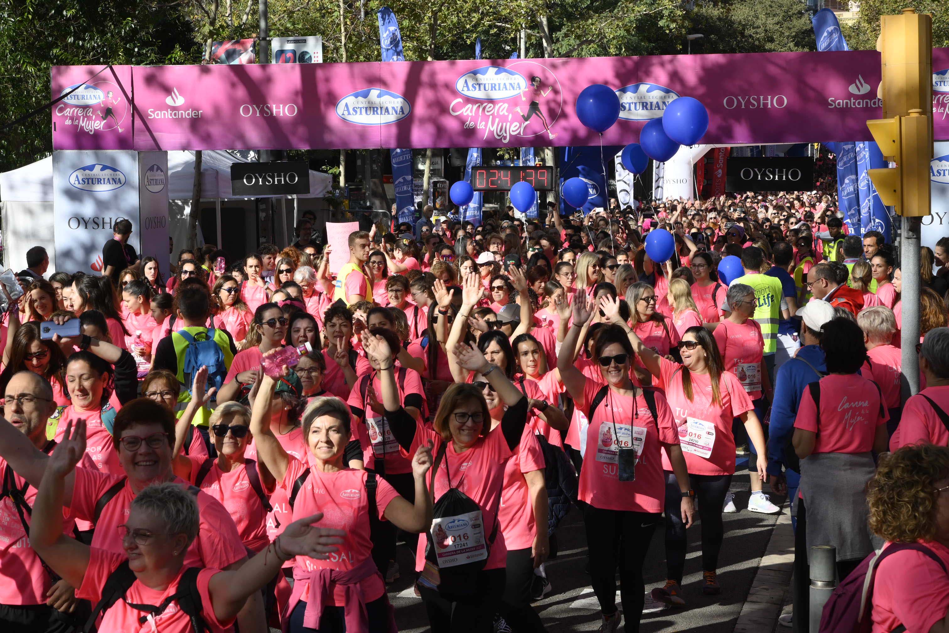 Las mejores fotos de la Carrera de la Mujer de Barcelona 2023. 7755
