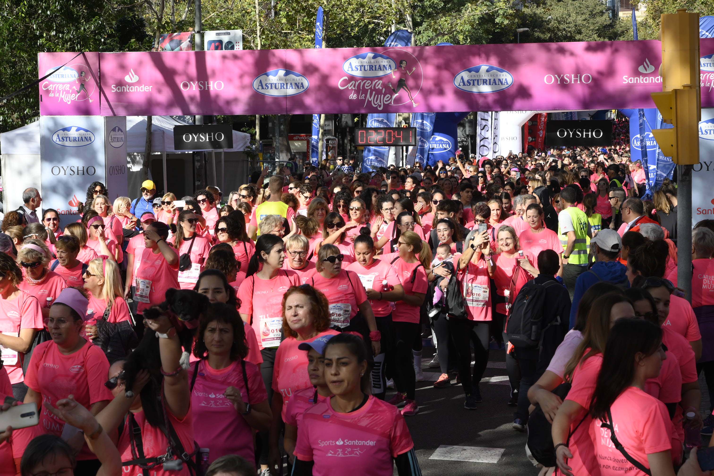 Las mejores fotos de la Carrera de la Mujer de Barcelona 2023. 7160