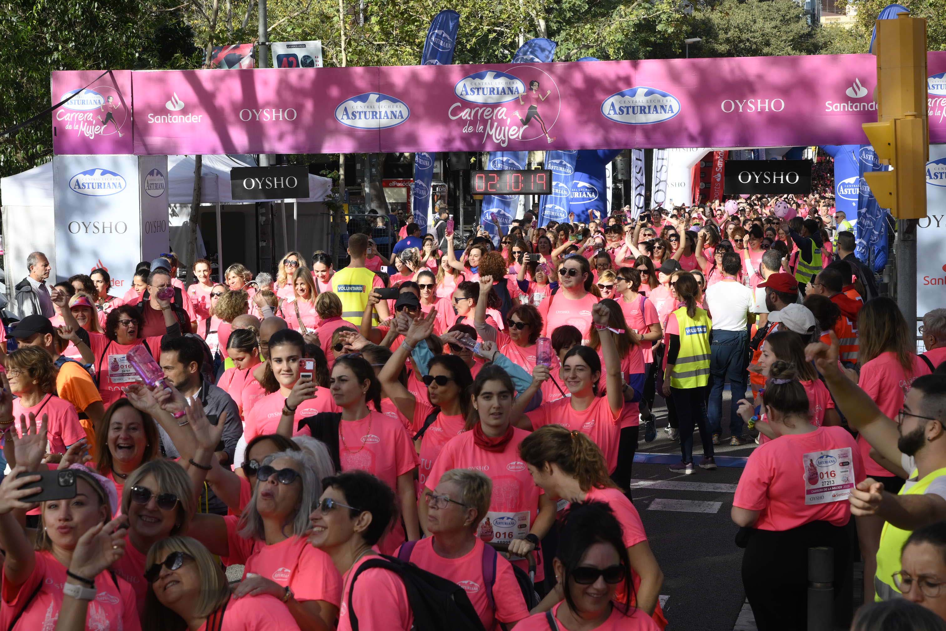 Las mejores fotos de la Carrera de la Mujer de Barcelona 2023. 6867