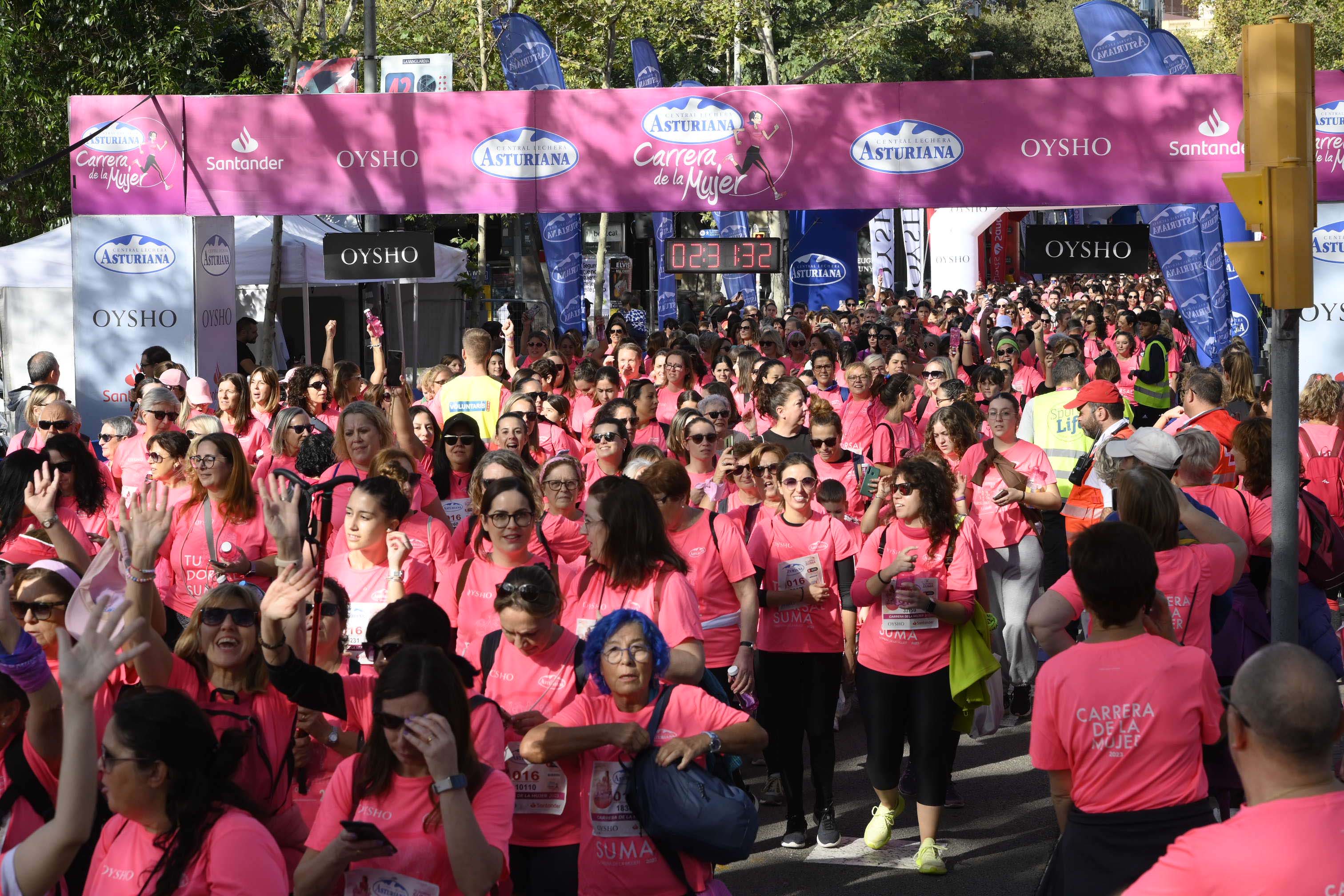 Las mejores fotos de la Carrera de la Mujer de Barcelona 2023. 7469