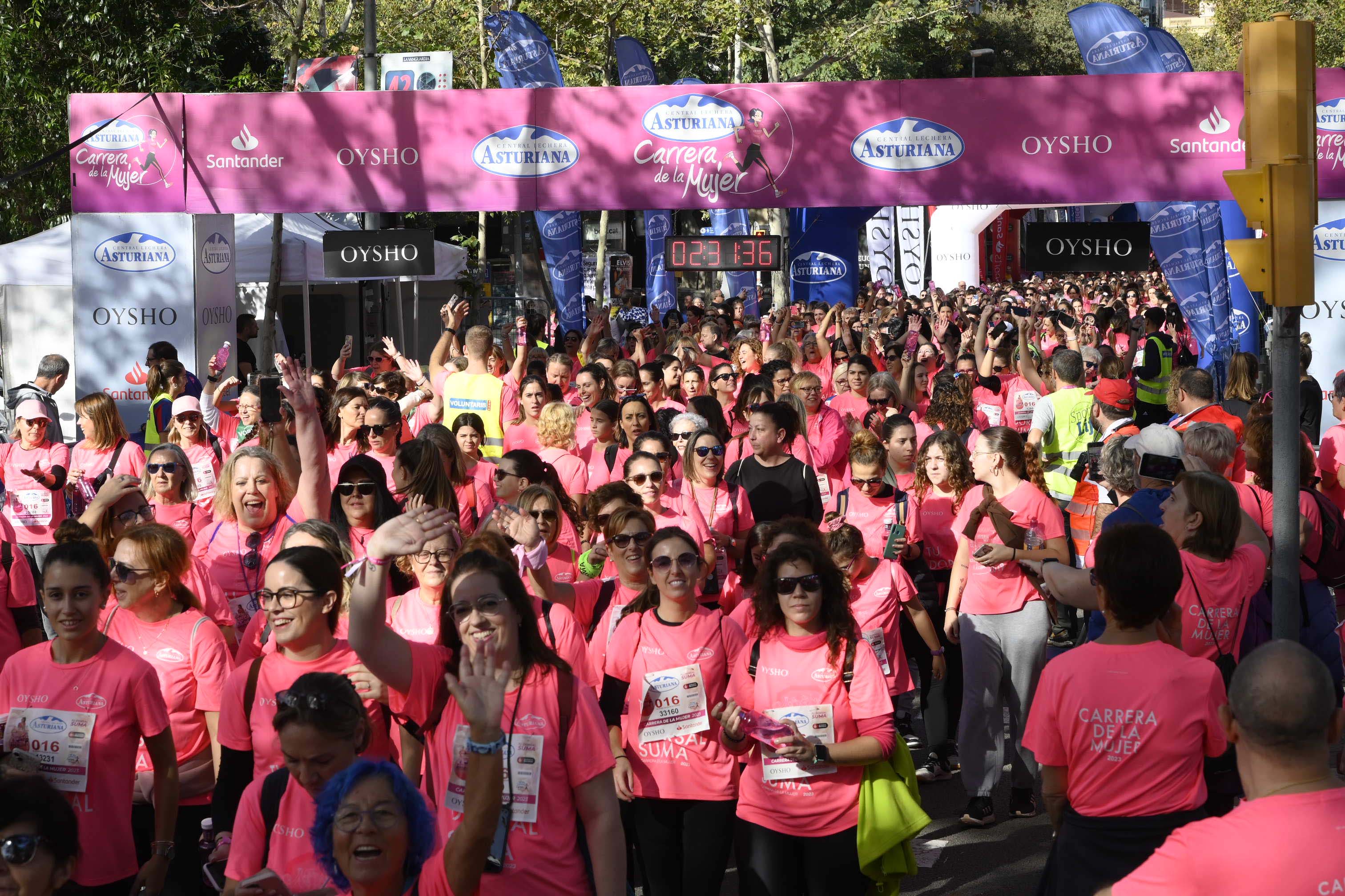 Las mejores fotos de la Carrera de la Mujer de Barcelona 2023. 7471