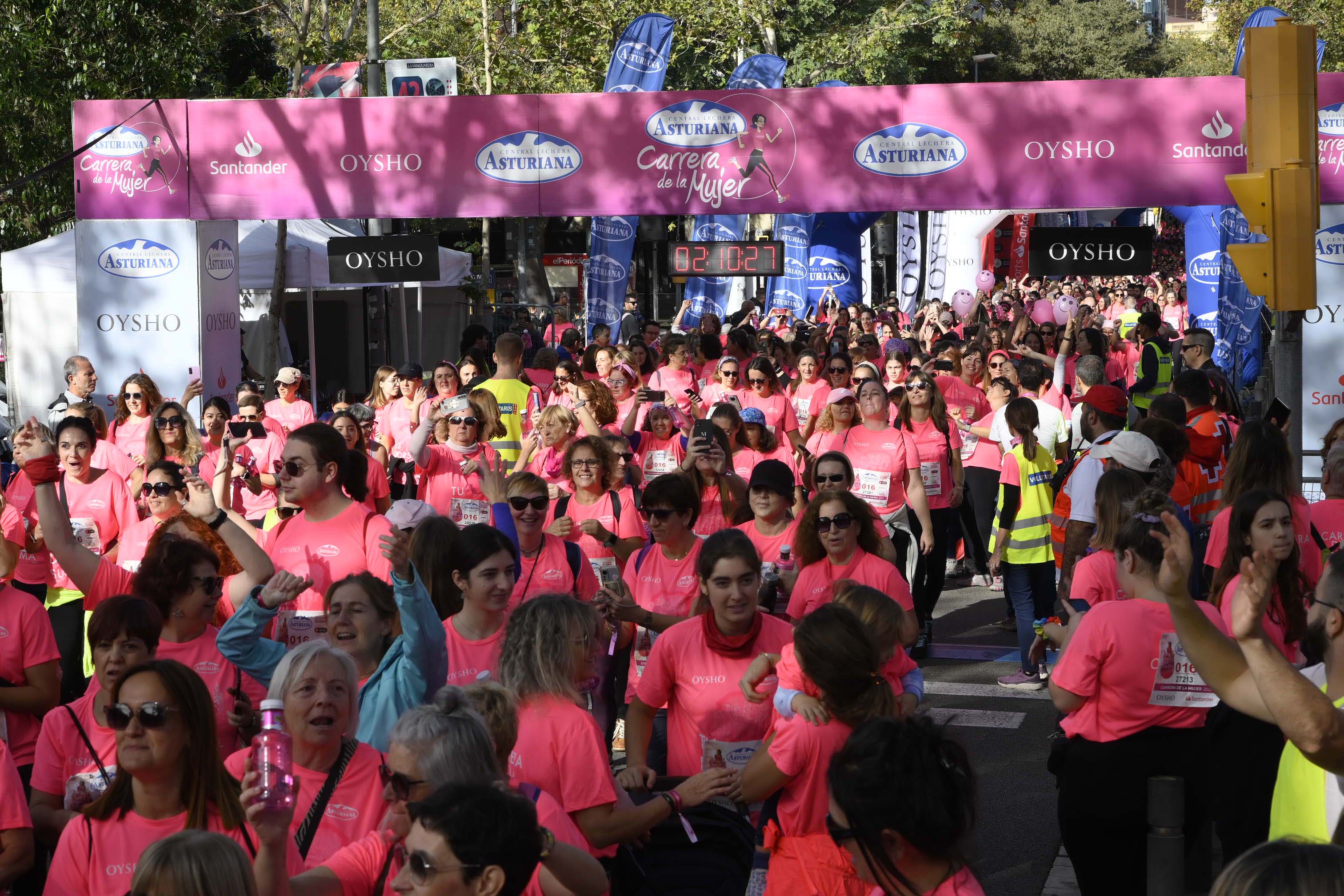 Las mejores fotos de la Carrera de la Mujer de Barcelona 2023. 6871