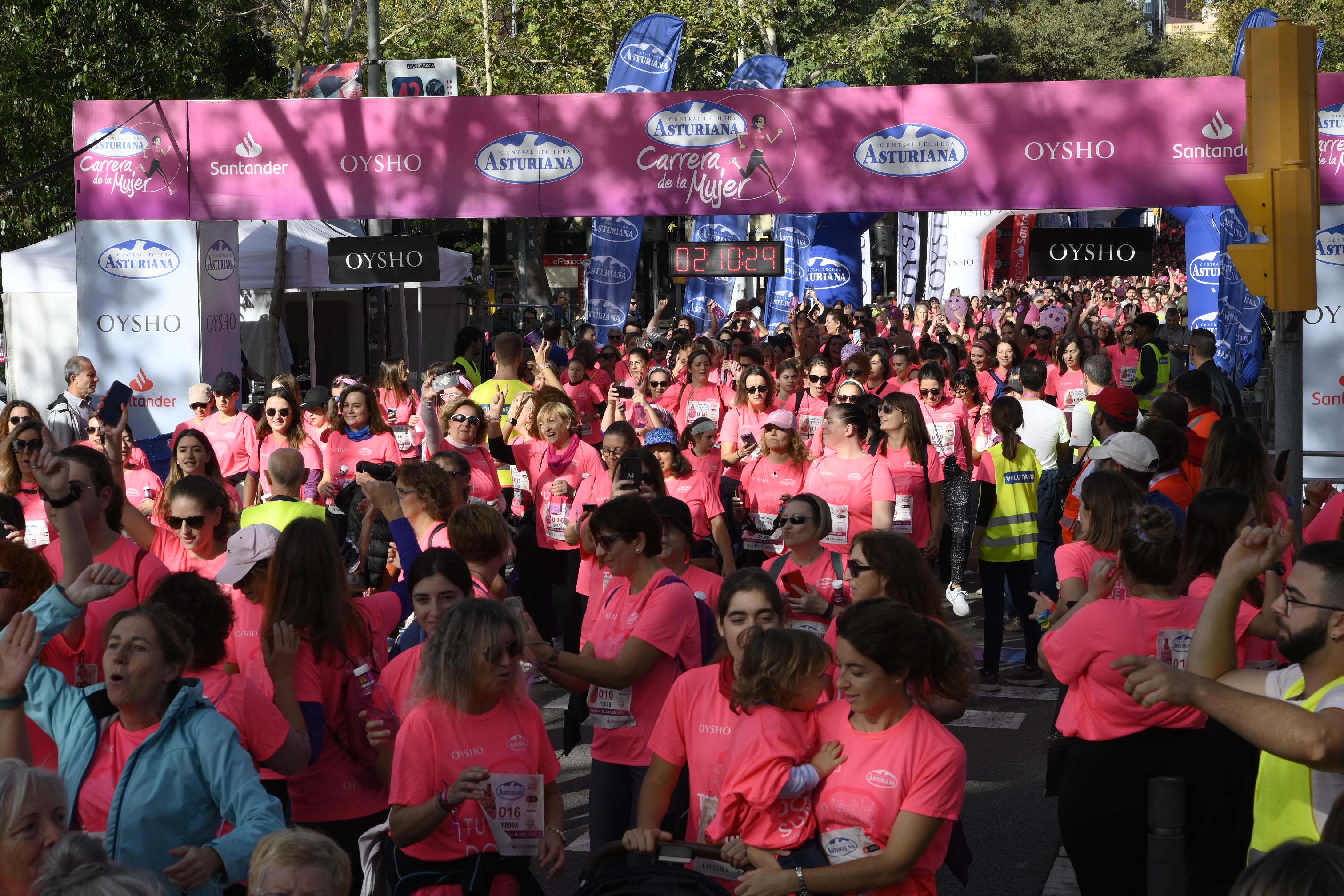 Las mejores fotos de la Carrera de la Mujer de Barcelona 2023. 6872