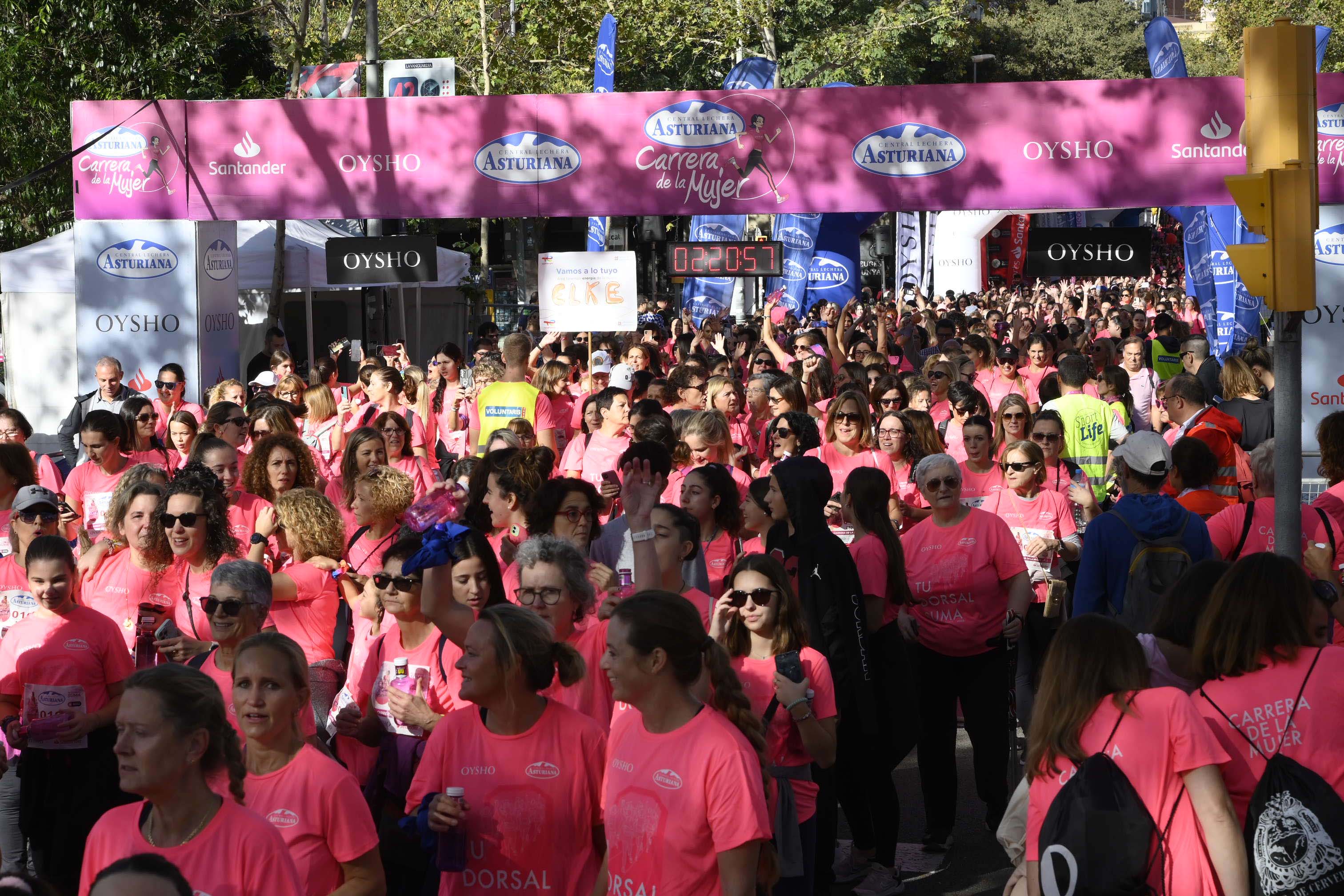 Las mejores fotos de la Carrera de la Mujer de Barcelona 2023. 7168
