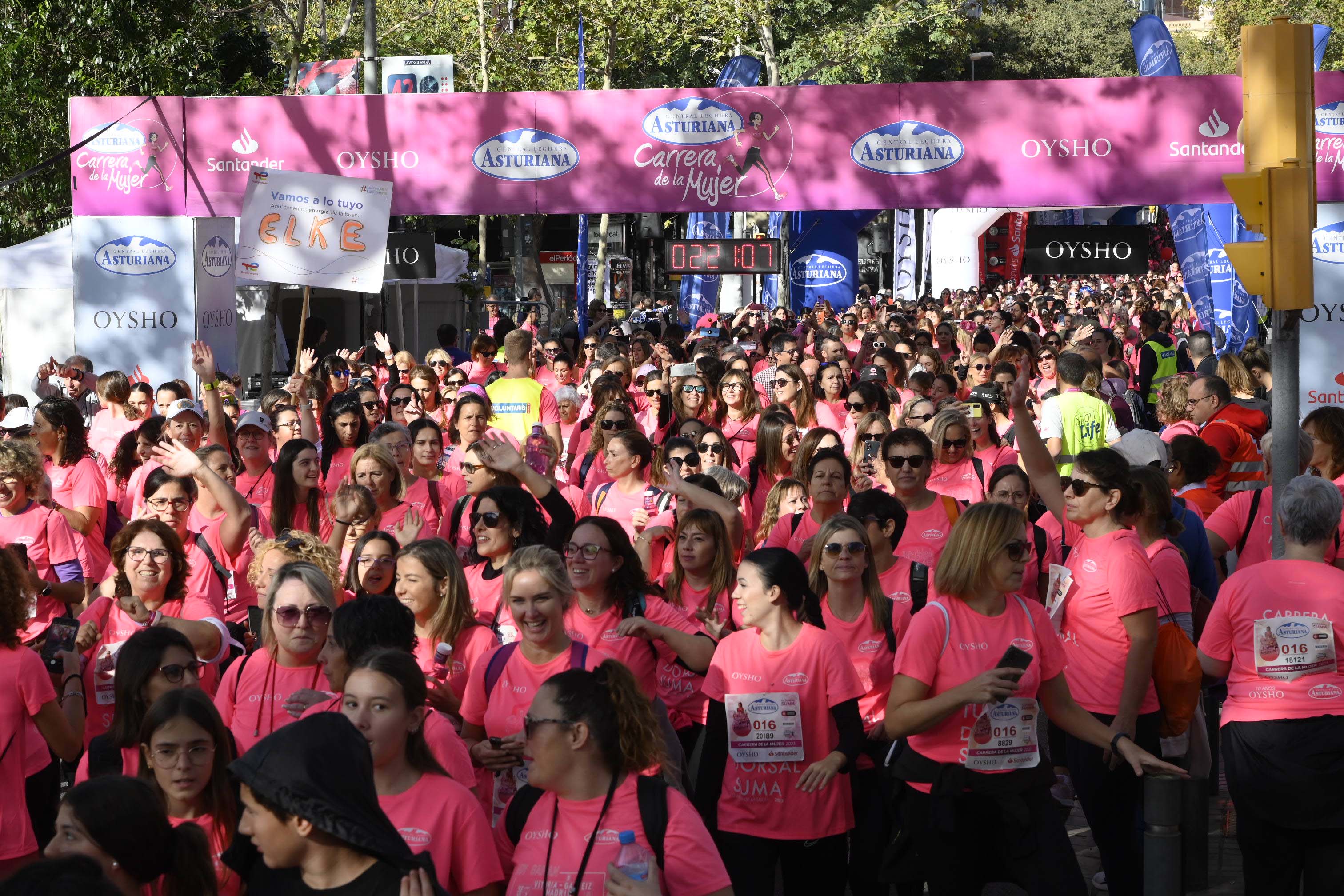 Las mejores fotos de la Carrera de la Mujer de Barcelona 2023. 7173