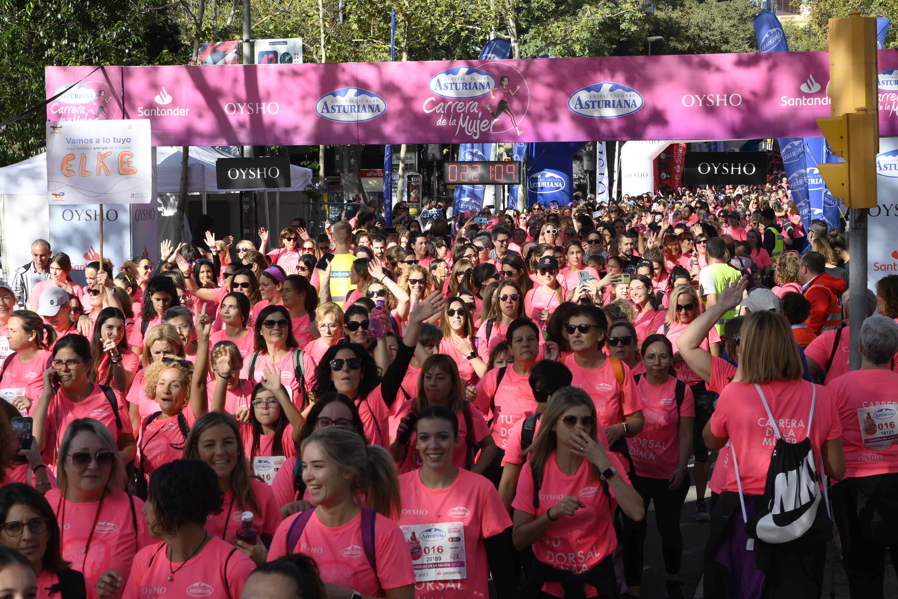 Las mejores fotos de la Carrera de la Mujer de Barcelona 2023. 7174