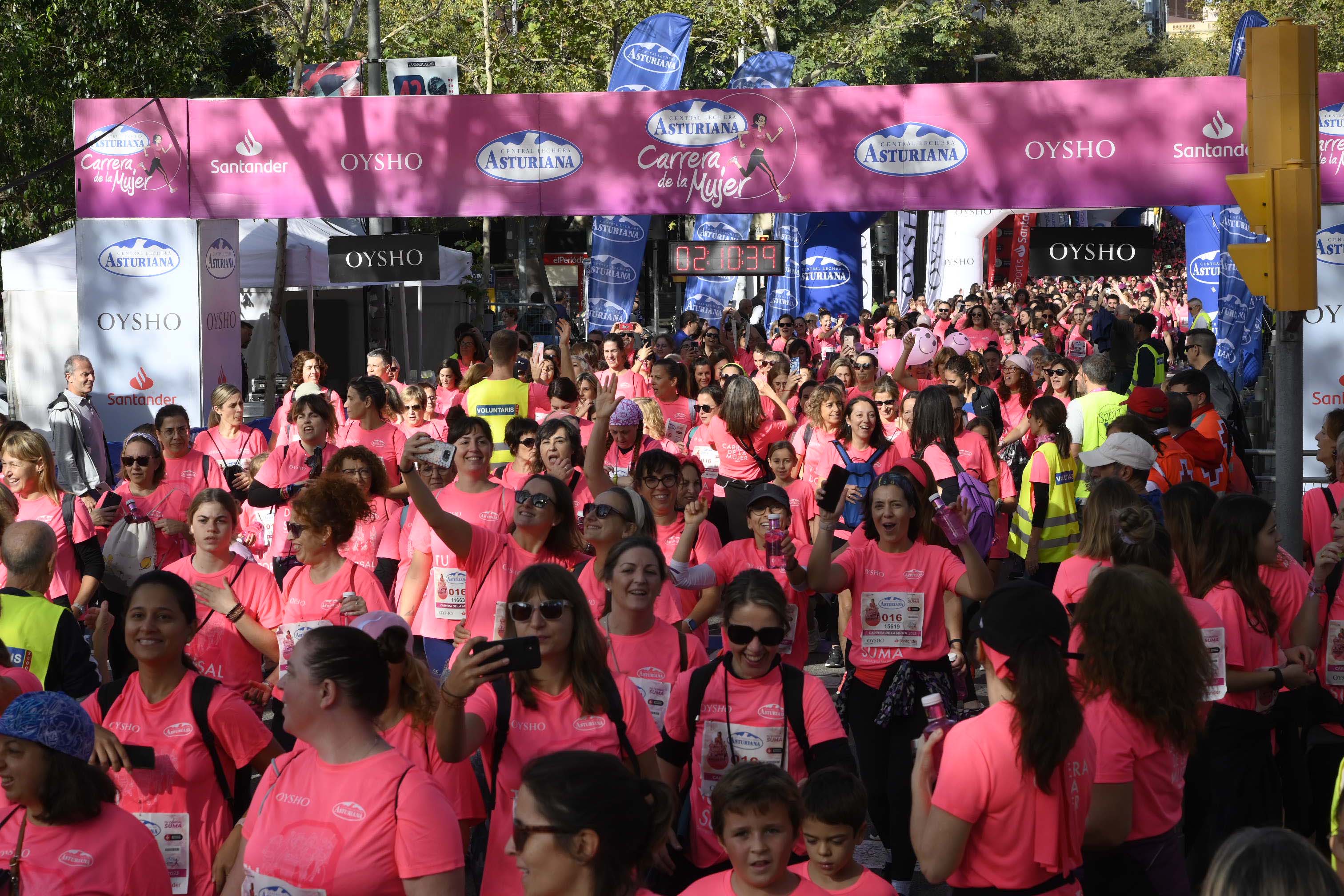 Las mejores fotos de la Carrera de la Mujer de Barcelona 2023. 6877