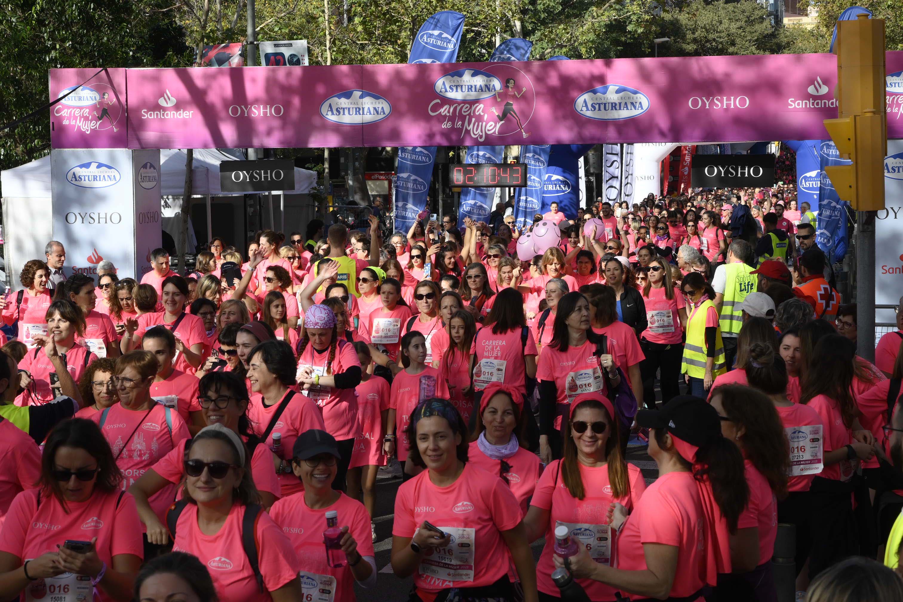 Las mejores fotos de la Carrera de la Mujer de Barcelona 2023. 6879
