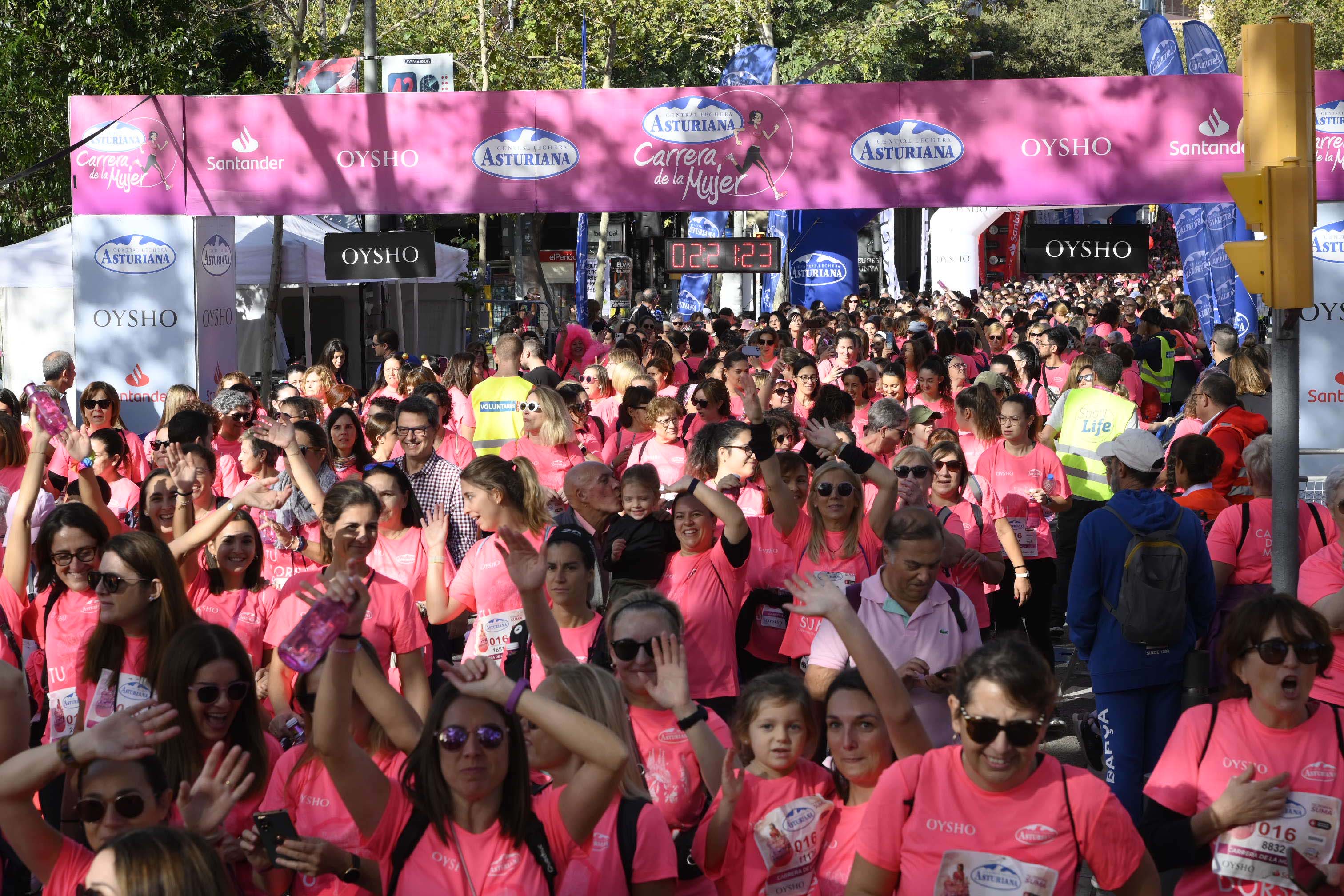 Las mejores fotos de la Carrera de la Mujer de Barcelona 2023. 7181