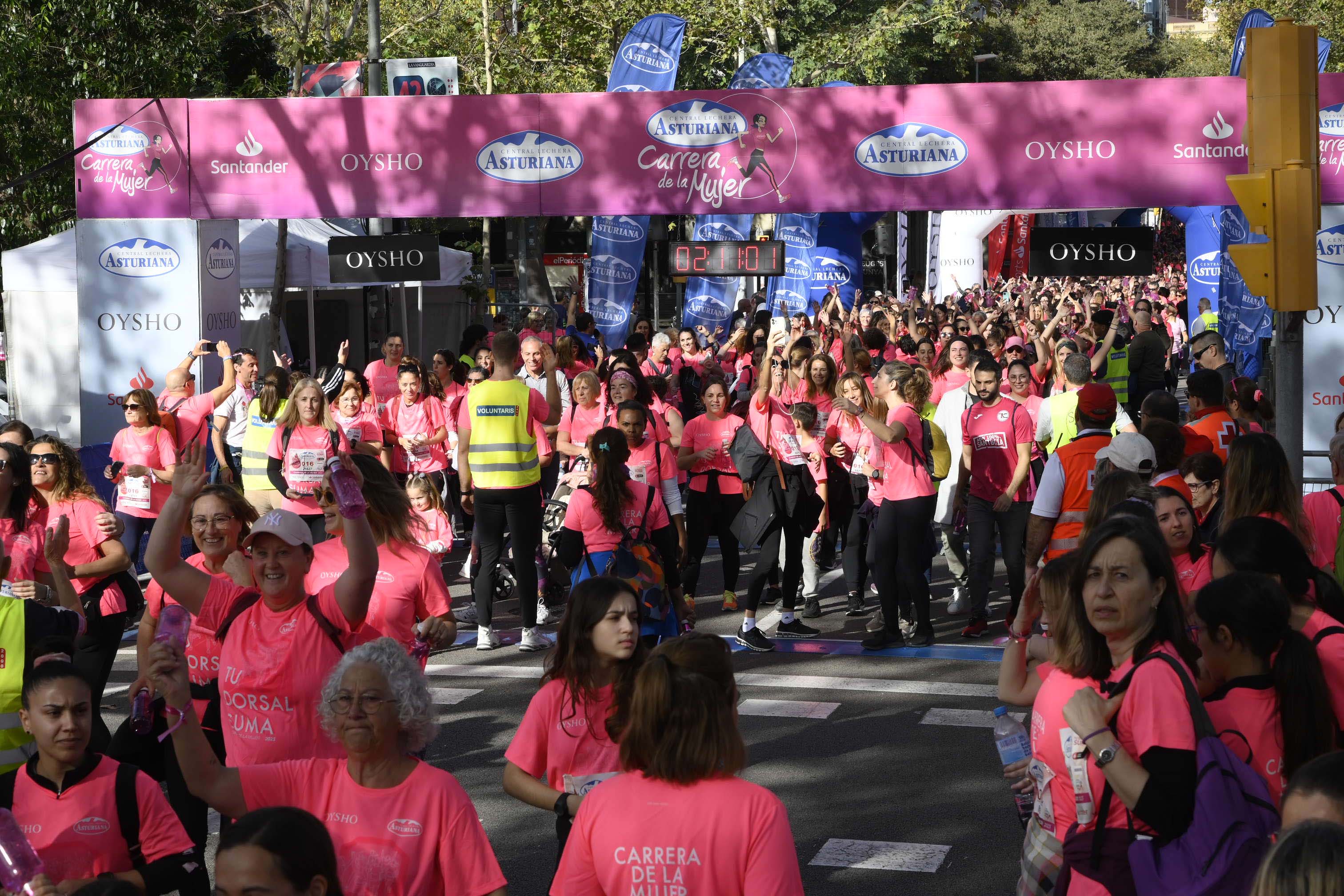 Las mejores fotos de la Carrera de la Mujer de Barcelona 2023. 6888