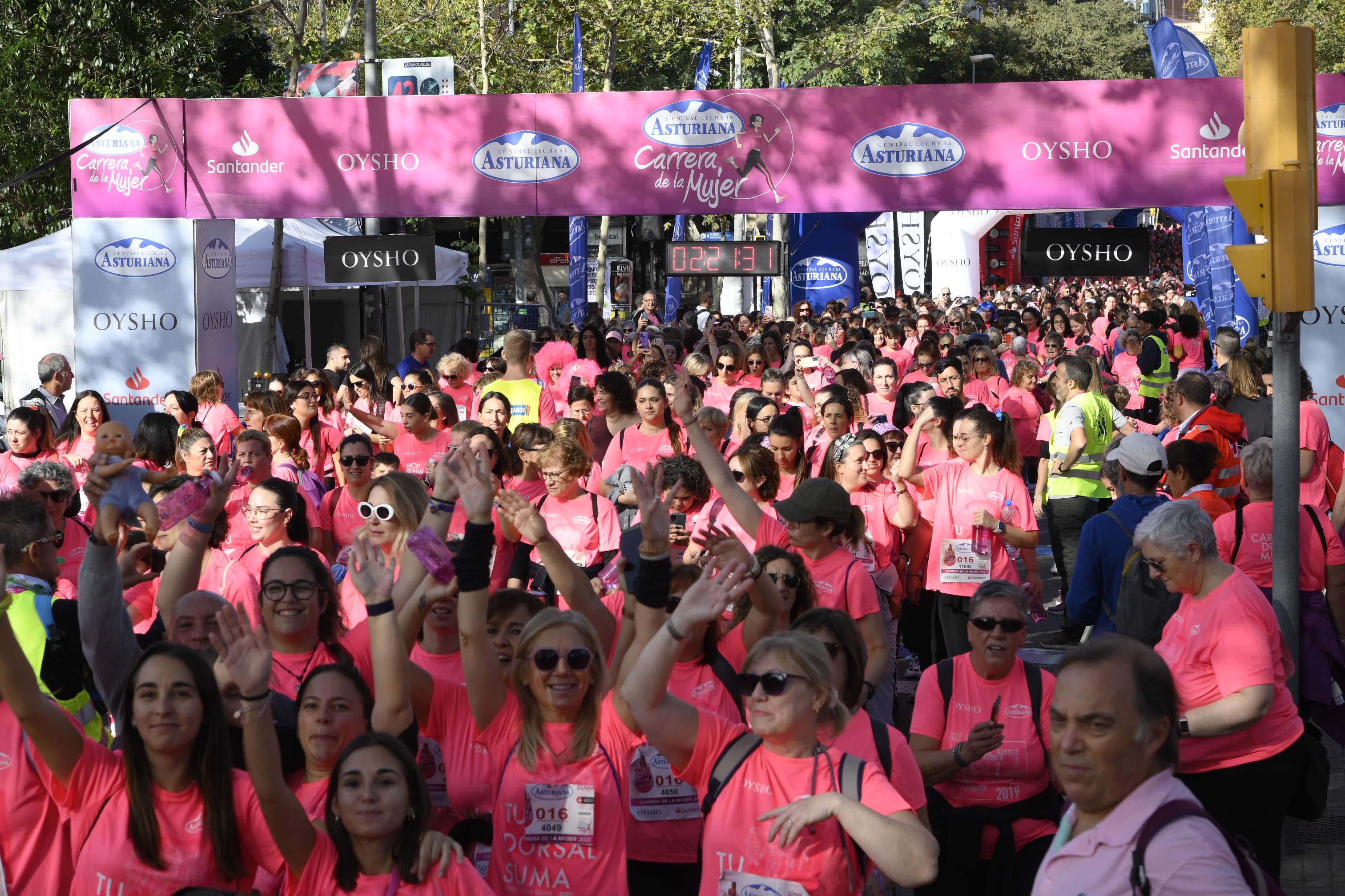 Las mejores fotos de la Carrera de la Mujer de Barcelona 2023. 7185