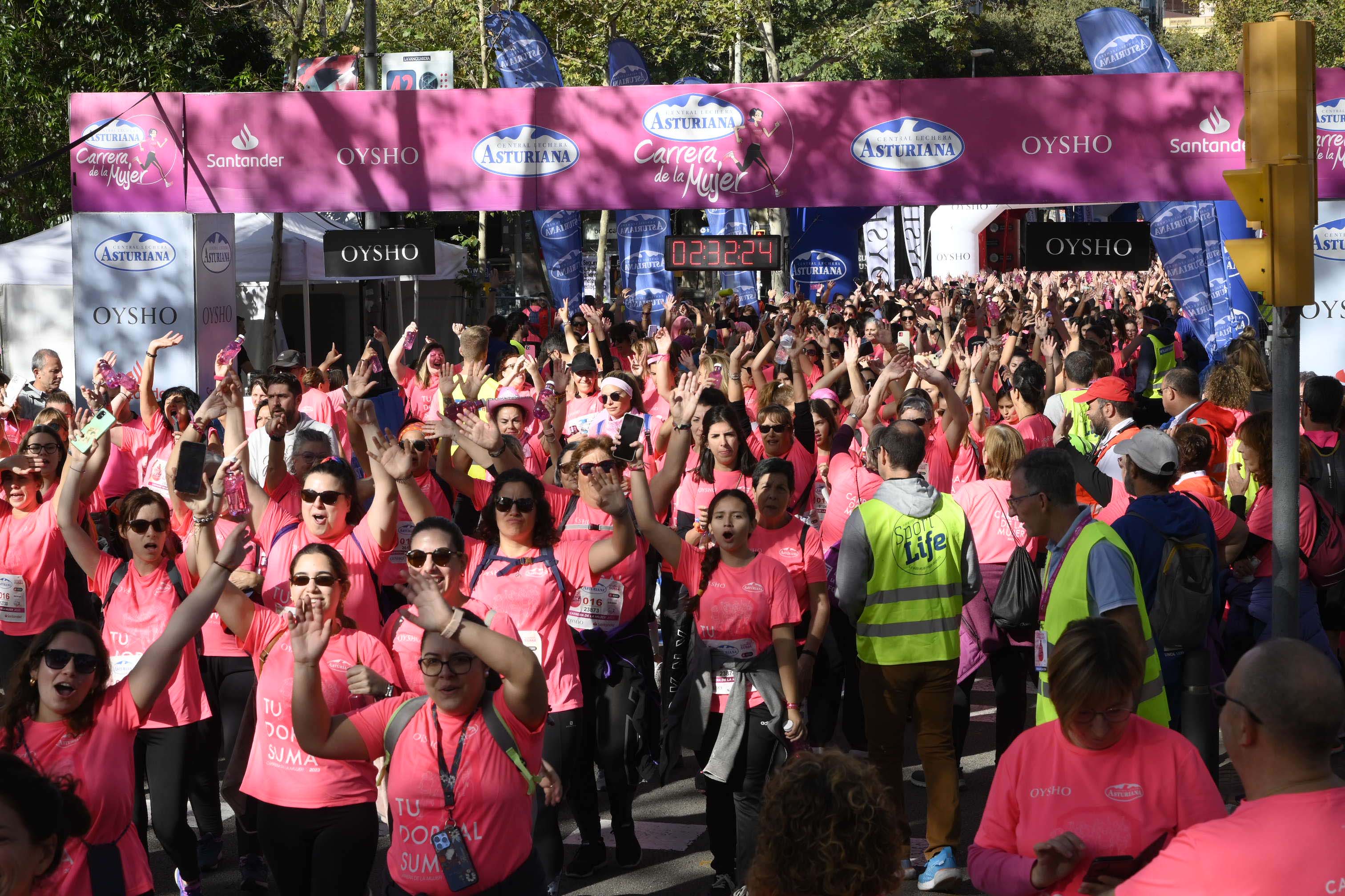 Las mejores fotos de la Carrera de la Mujer de Barcelona 2023. 7495