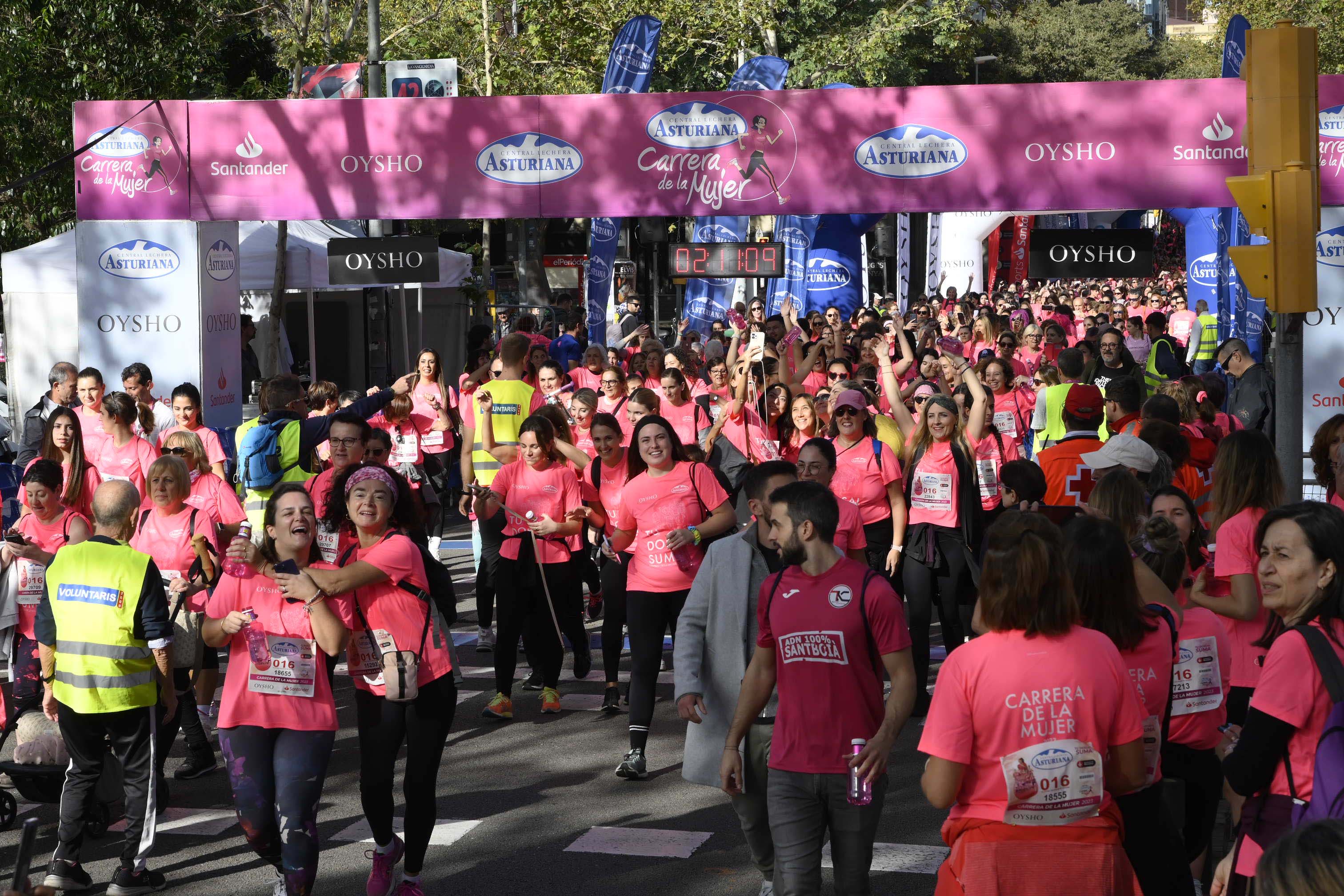 Las mejores fotos de la Carrera de la Mujer de Barcelona 2023. 6892