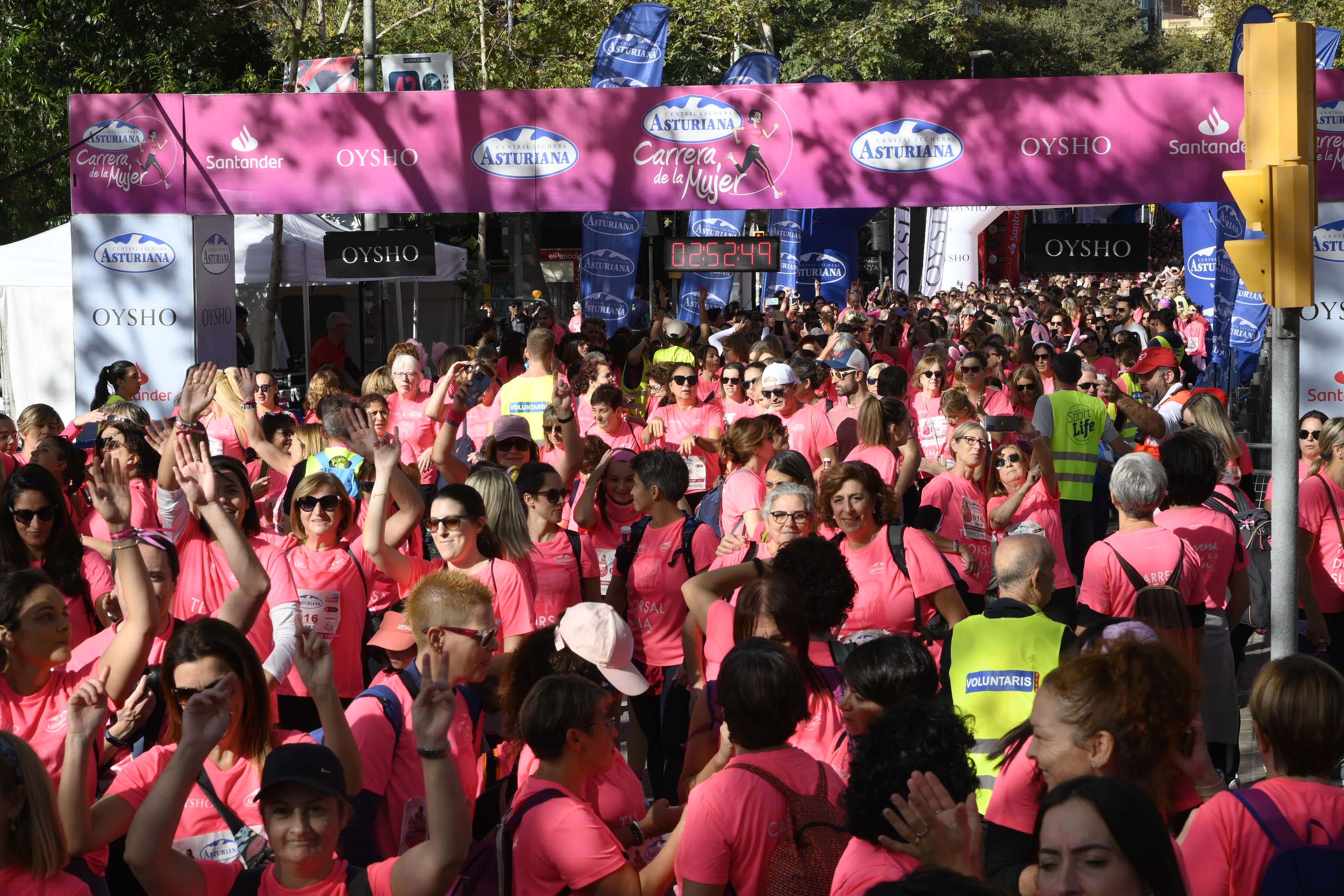 Las mejores fotos de la Carrera de la Mujer de Barcelona 2023. 8086