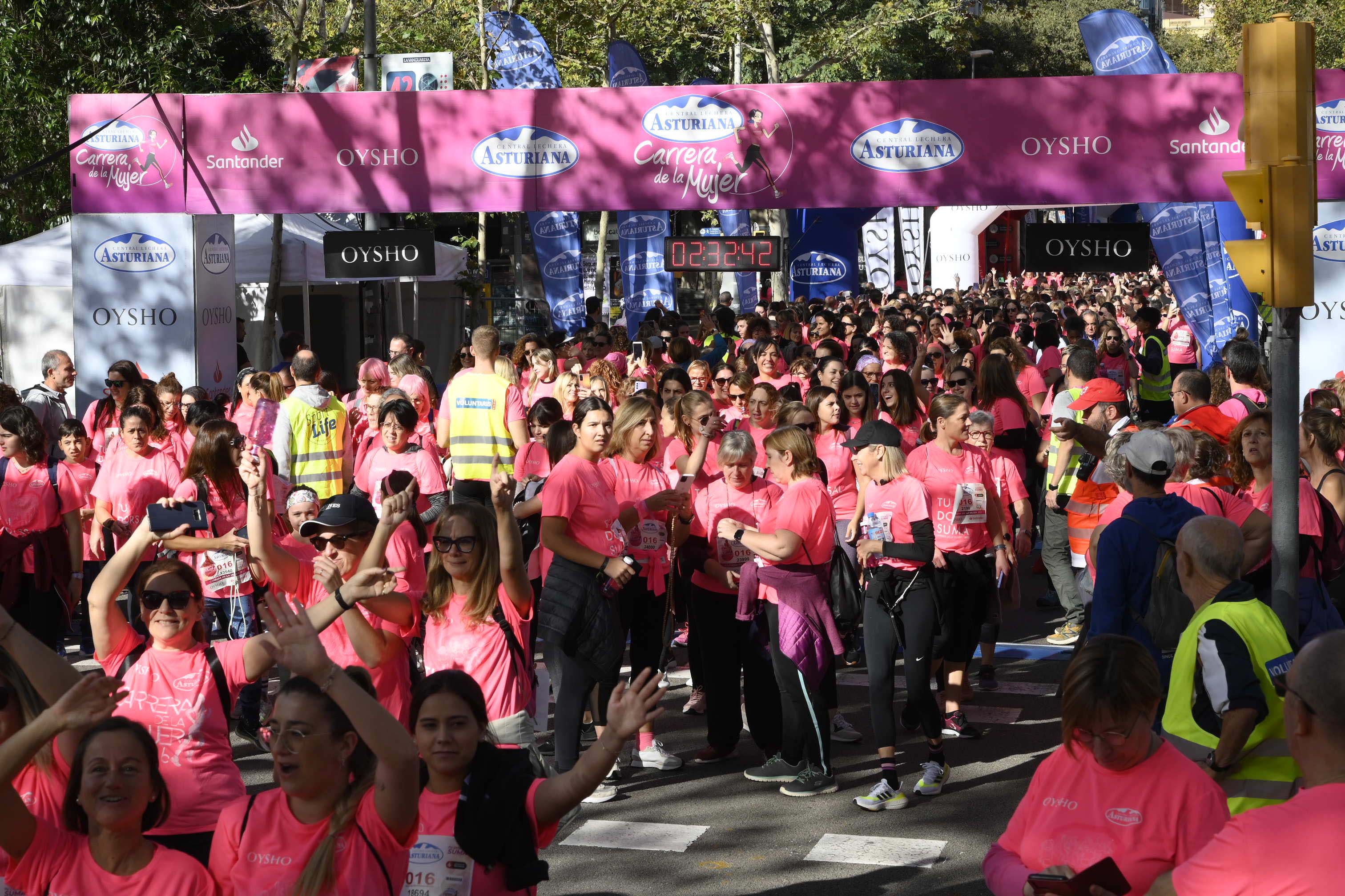 Las mejores fotos de la Carrera de la Mujer de Barcelona 2023. 7504
