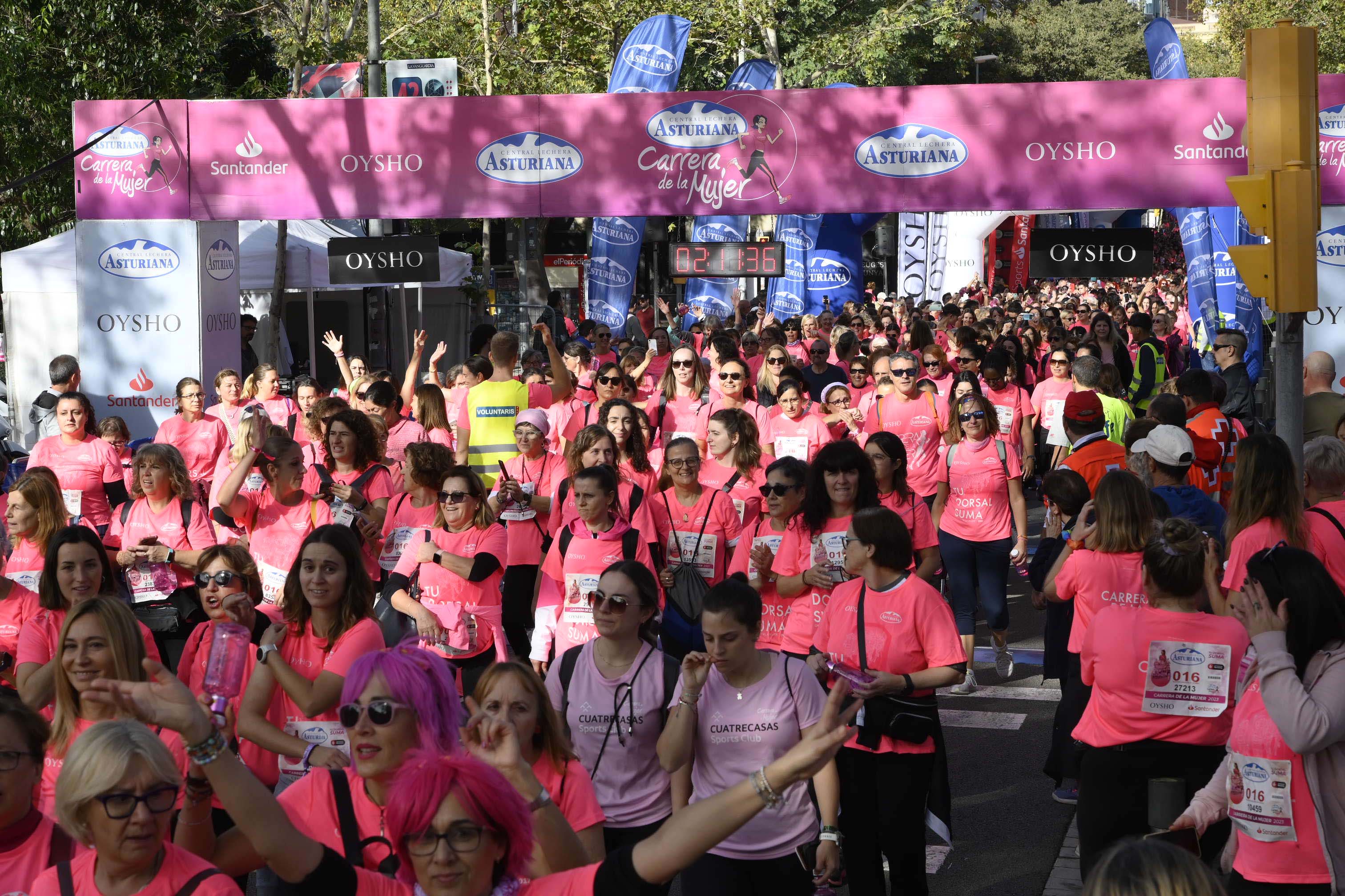 Las mejores fotos de la Carrera de la Mujer de Barcelona 2023. 6901