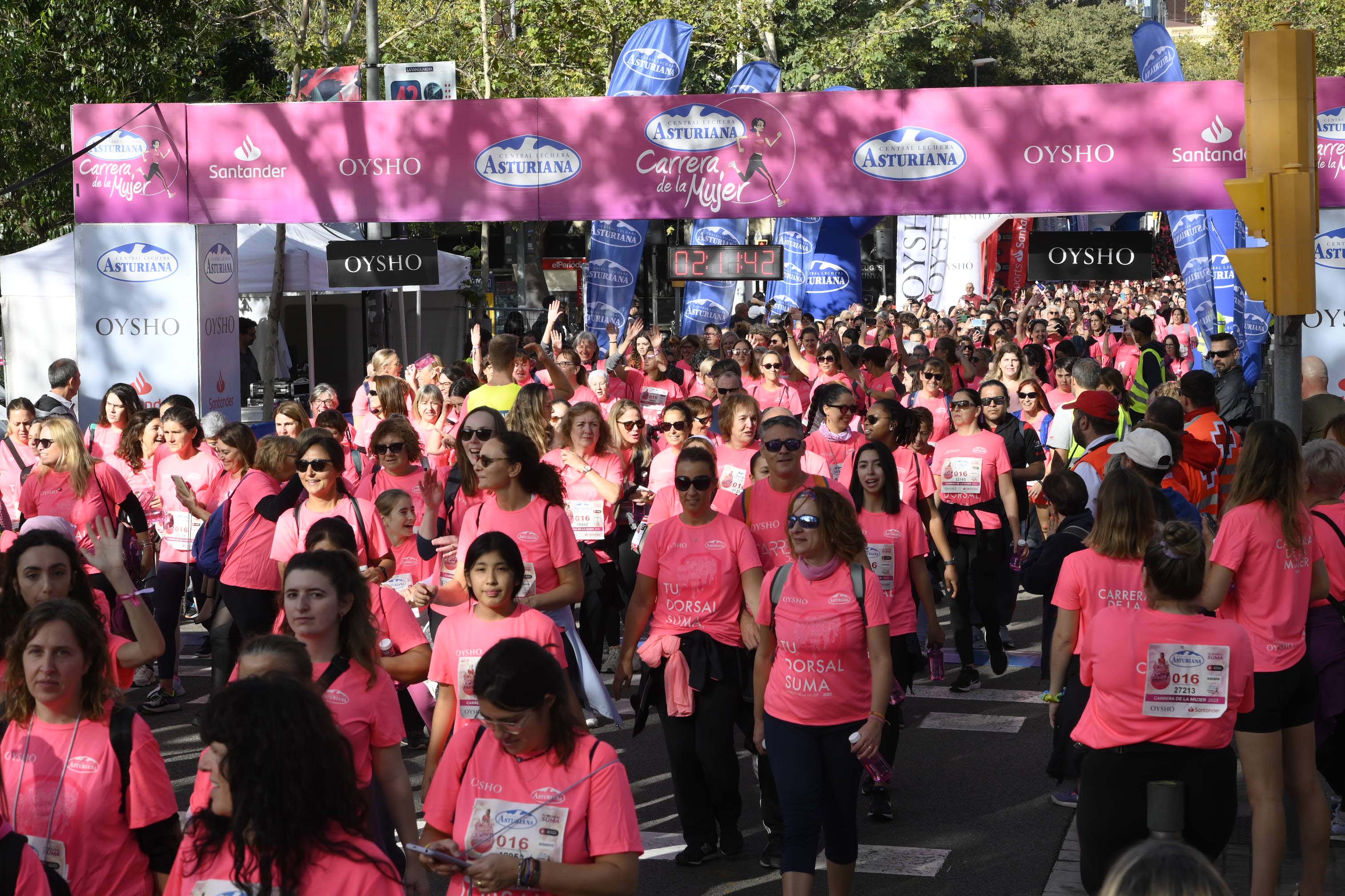 Las mejores fotos de la Carrera de la Mujer de Barcelona 2023. 6904