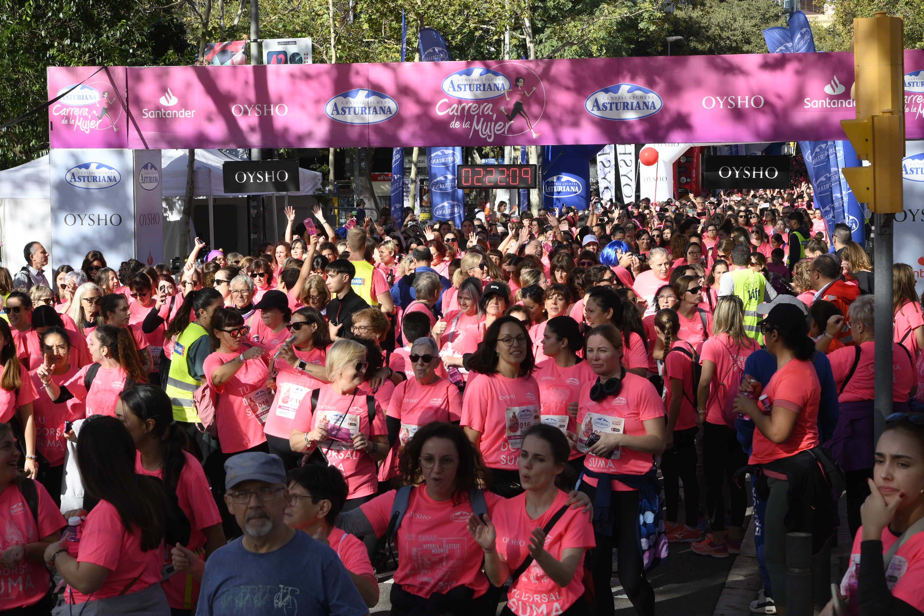 Las mejores fotos de la Carrera de la Mujer de Barcelona 2023. 7200