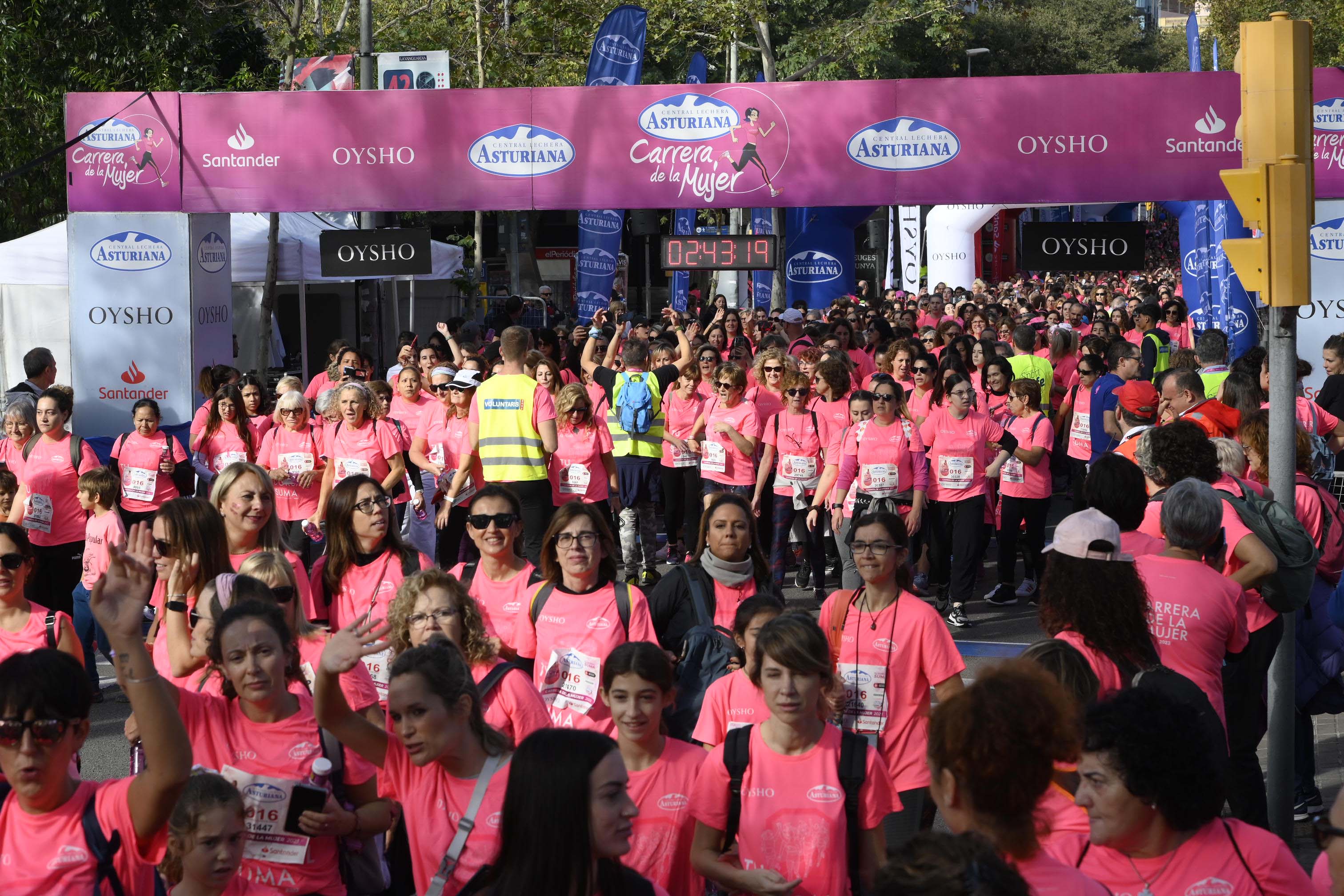 Las mejores fotos de la Carrera de la Mujer de Barcelona 2023. 7801