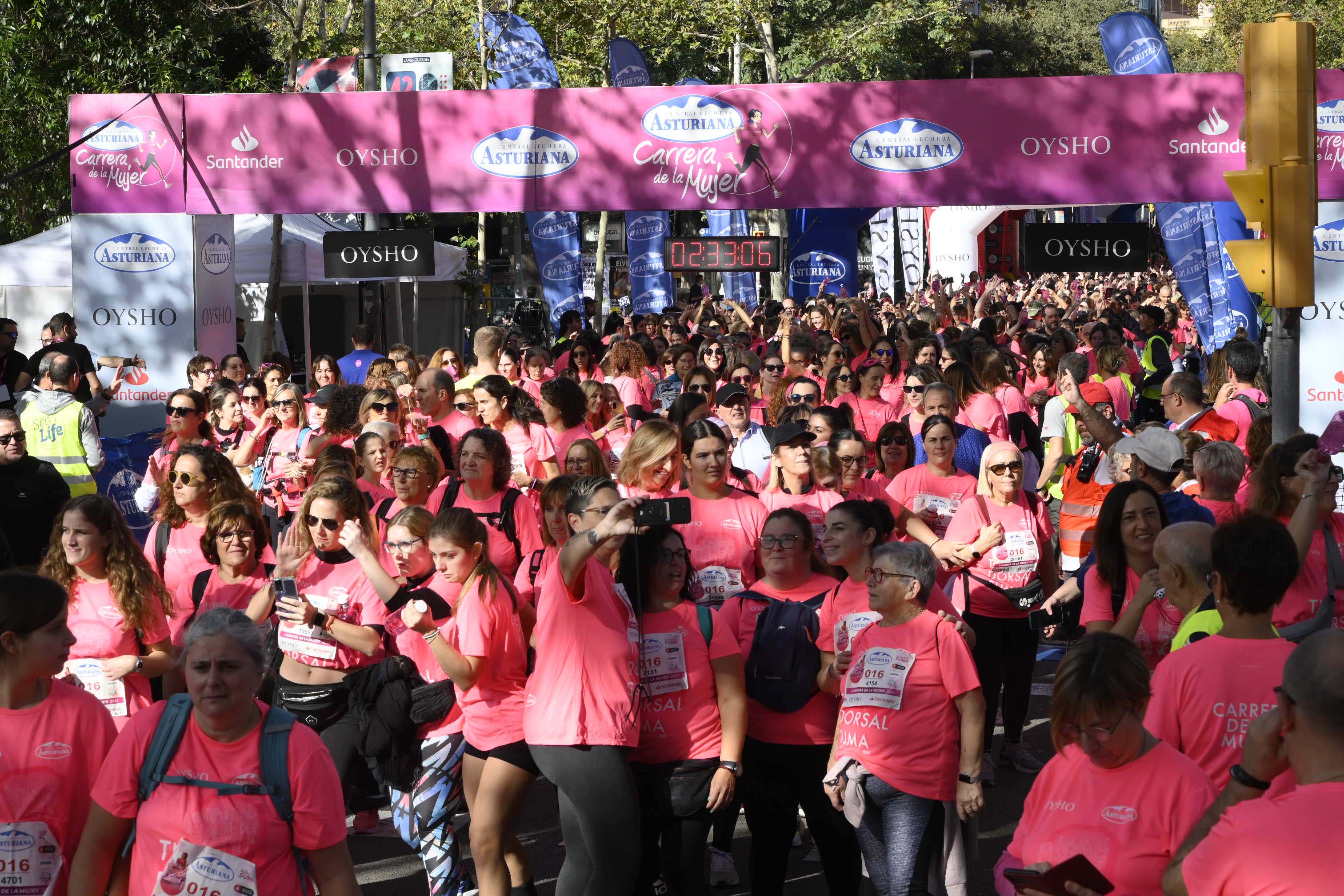 Las mejores fotos de la Carrera de la Mujer de Barcelona 2023. 7516