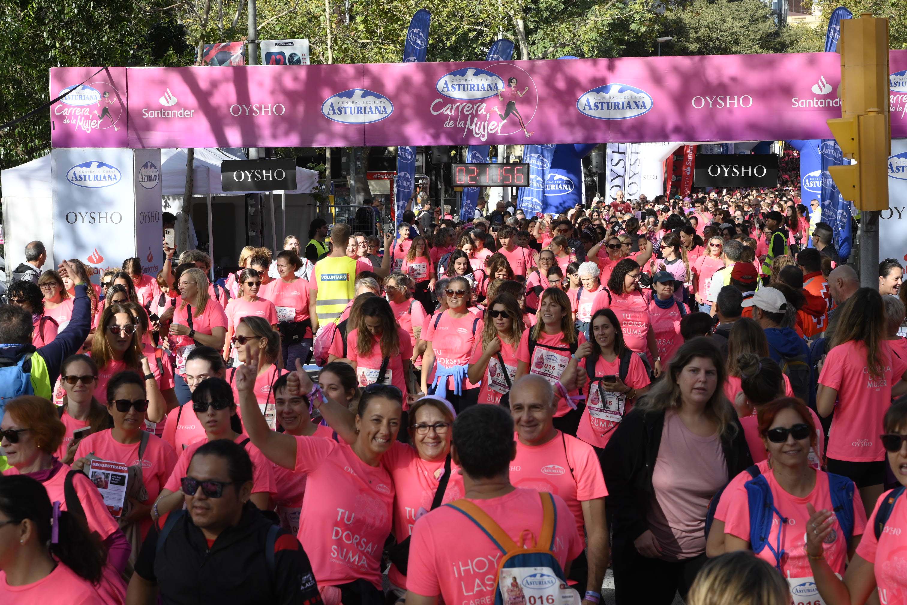 Las mejores fotos de la Carrera de la Mujer de Barcelona 2023. 6911