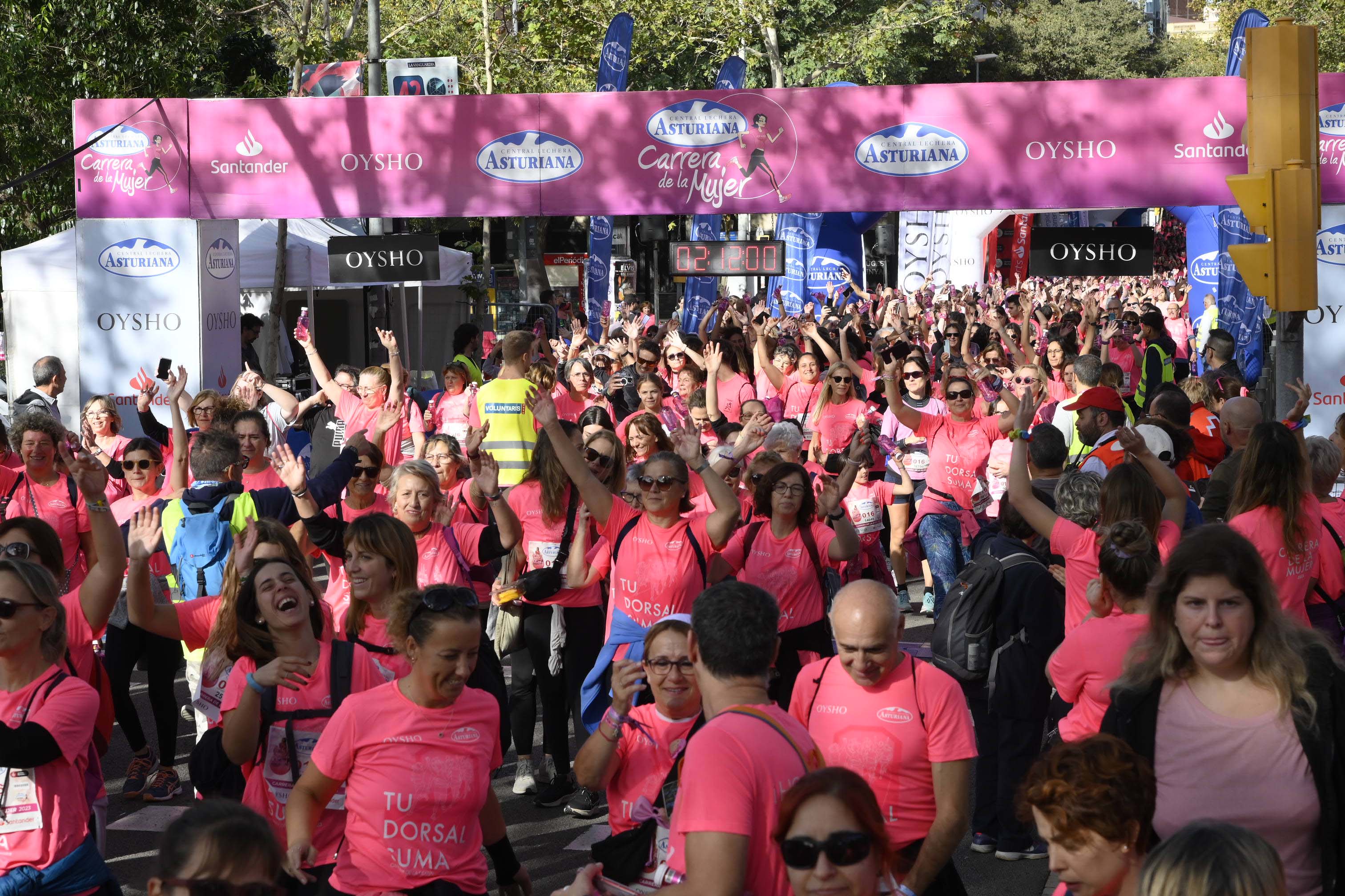 Las mejores fotos de la Carrera de la Mujer de Barcelona 2023. 6913