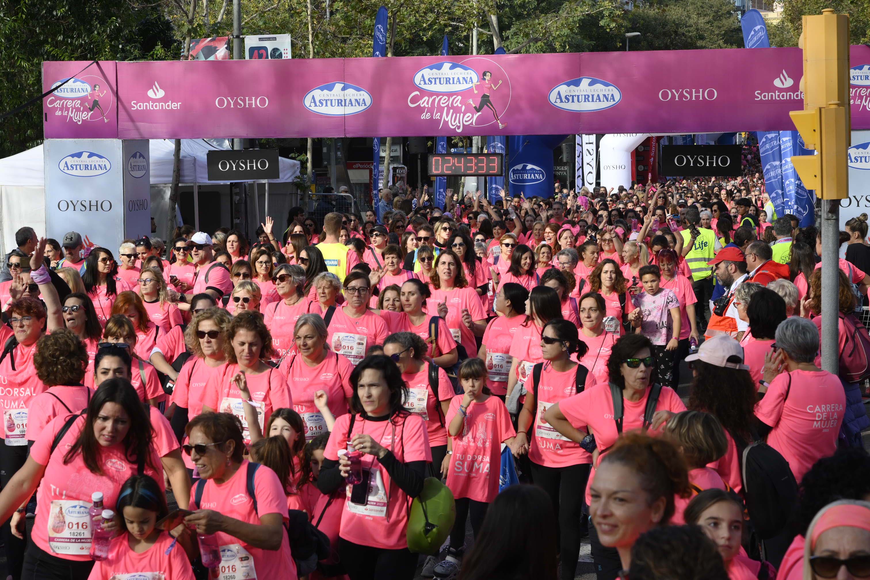 Las mejores fotos de la Carrera de la Mujer de Barcelona 2023. 7808