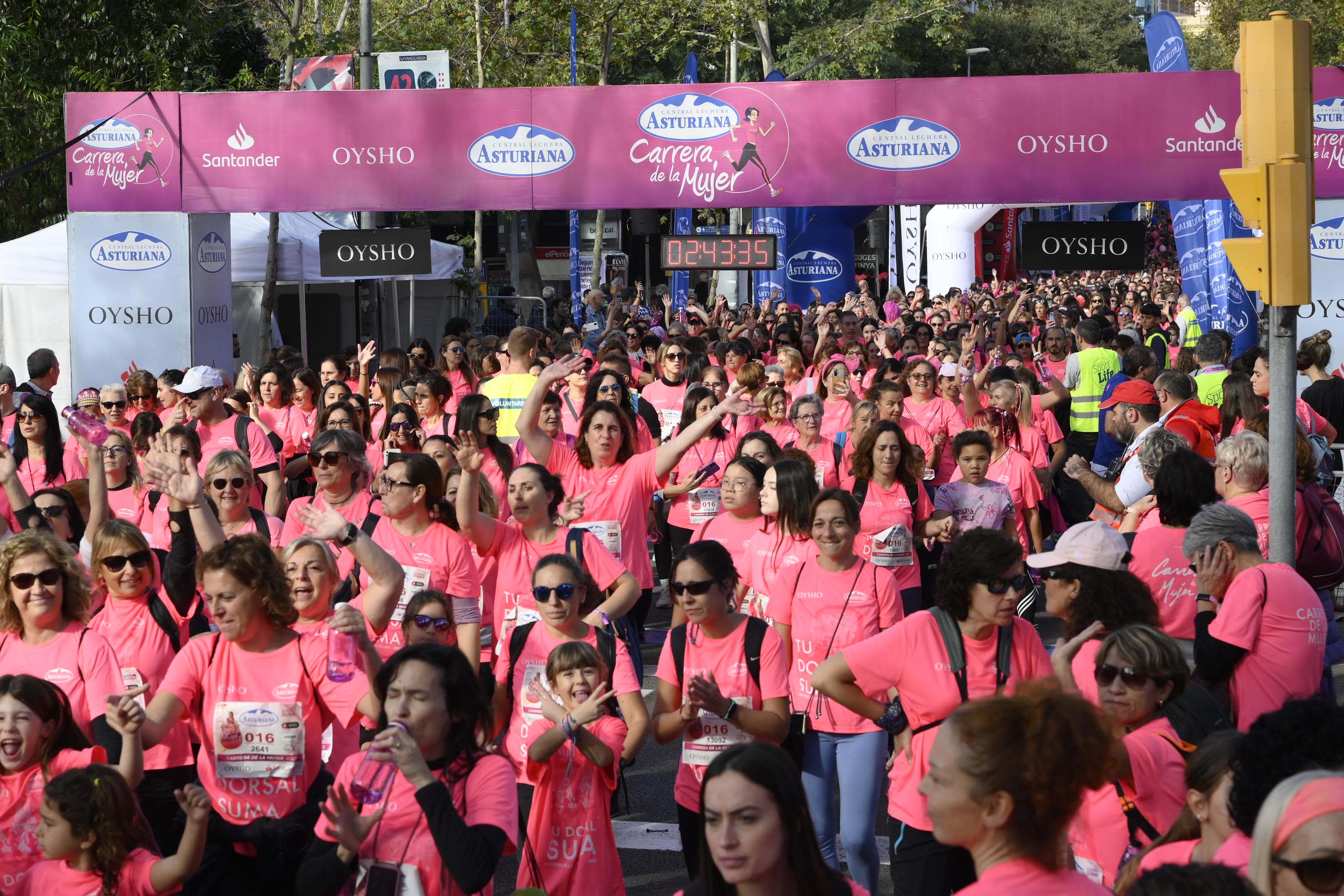 Las mejores fotos de la Carrera de la Mujer de Barcelona 2023. 7809