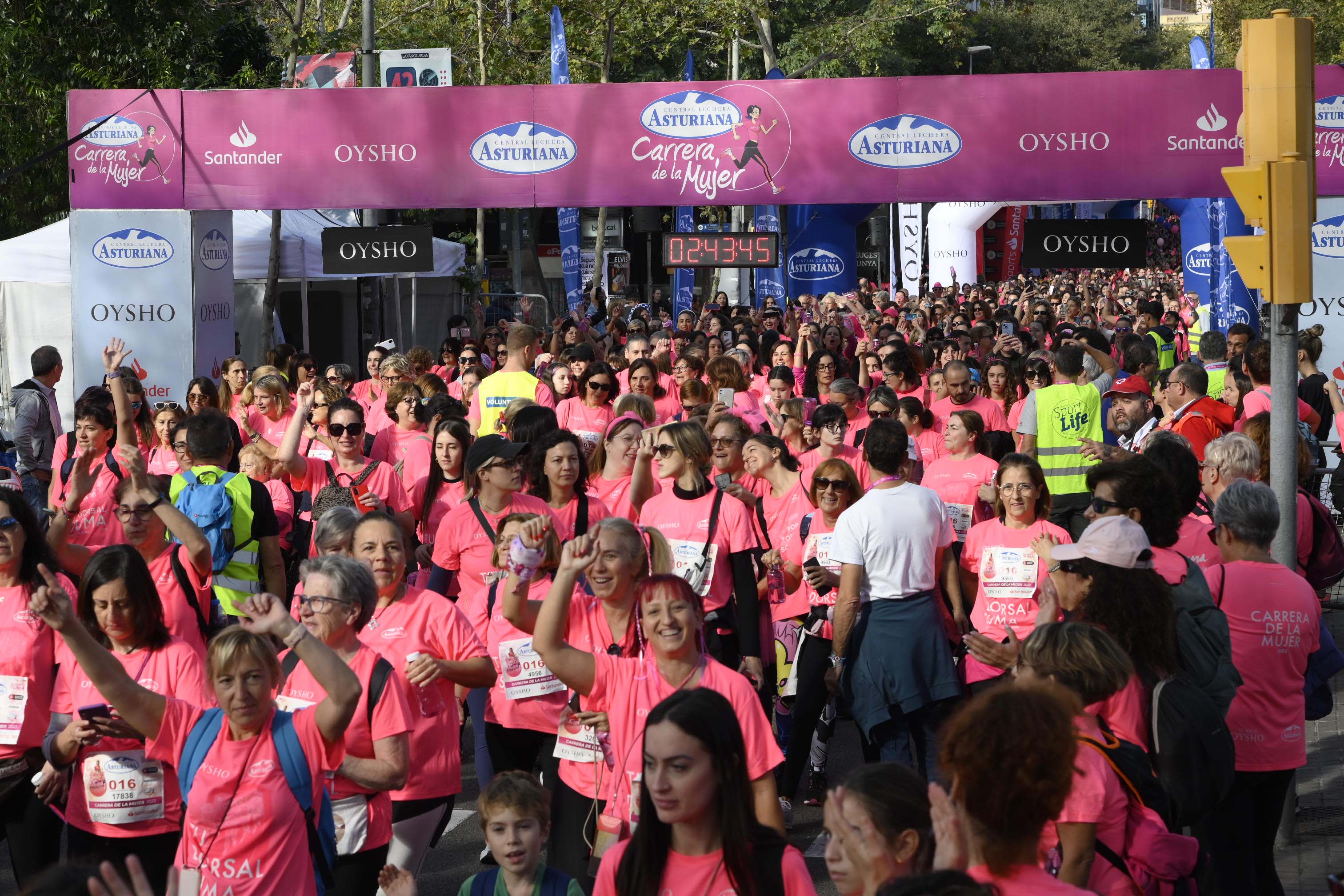 Las mejores fotos de la Carrera de la Mujer de Barcelona 2023. 7814