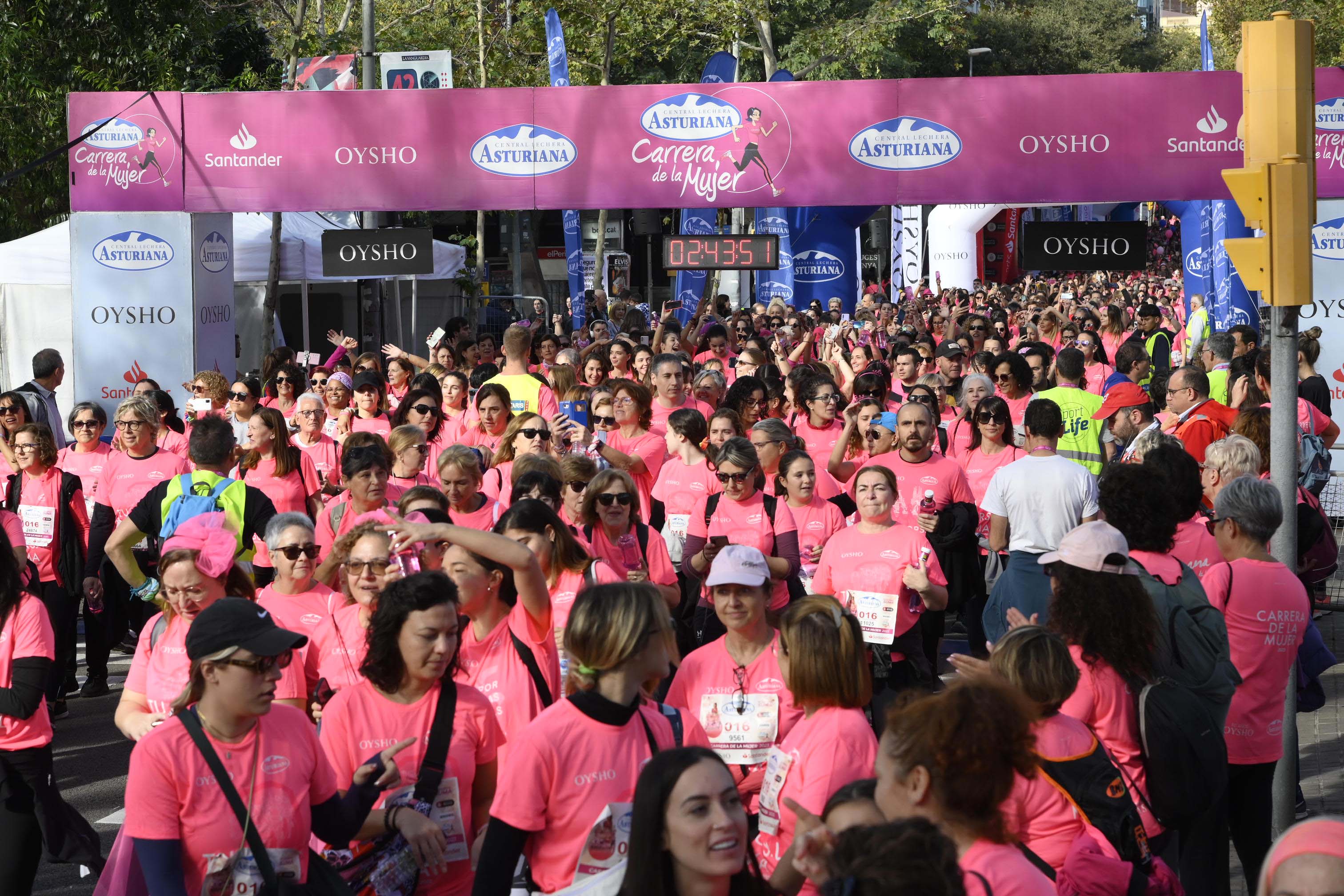 Las mejores fotos de la Carrera de la Mujer de Barcelona 2023. 7817