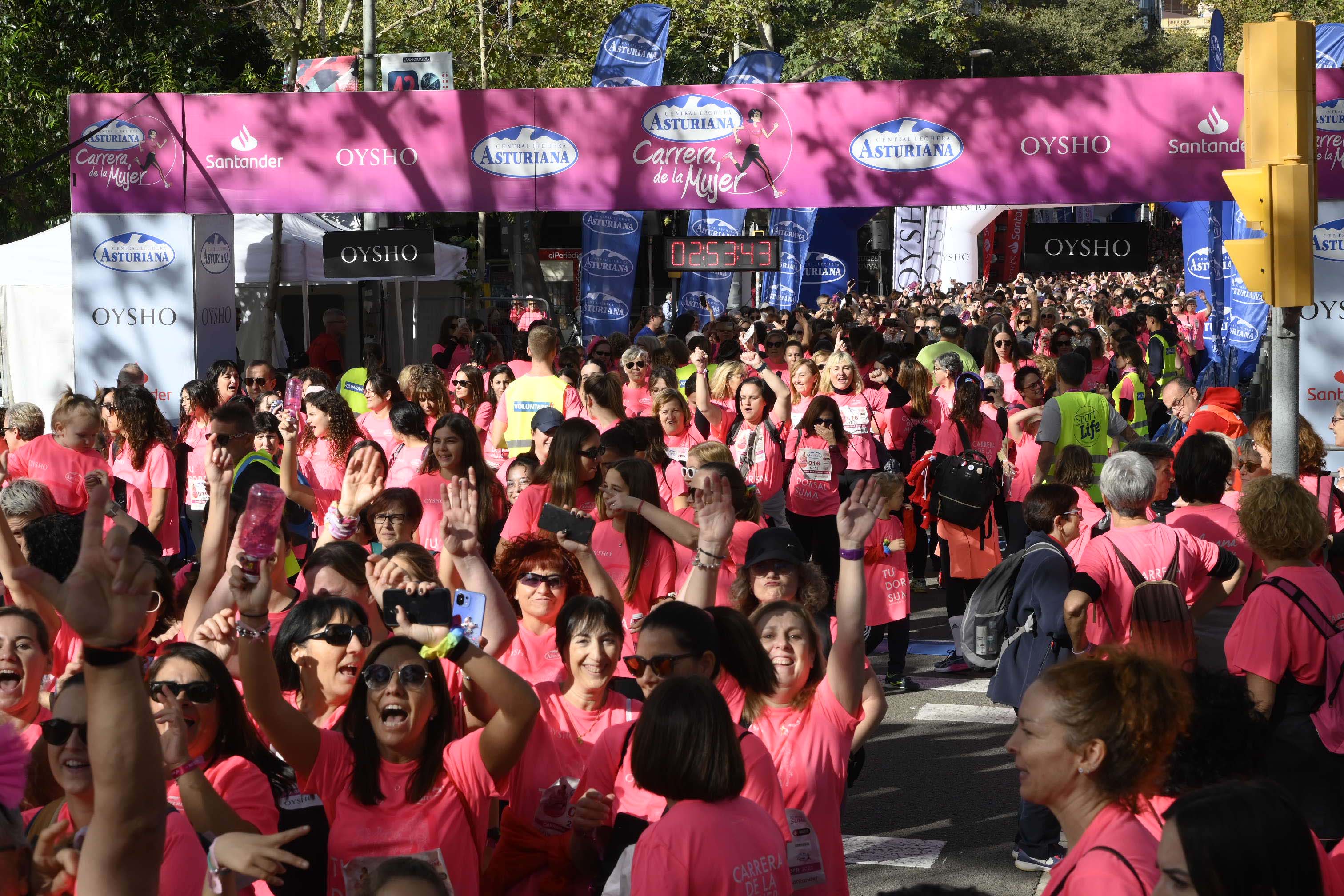 Las mejores fotos de la Carrera de la Mujer de Barcelona 2023. 8113
