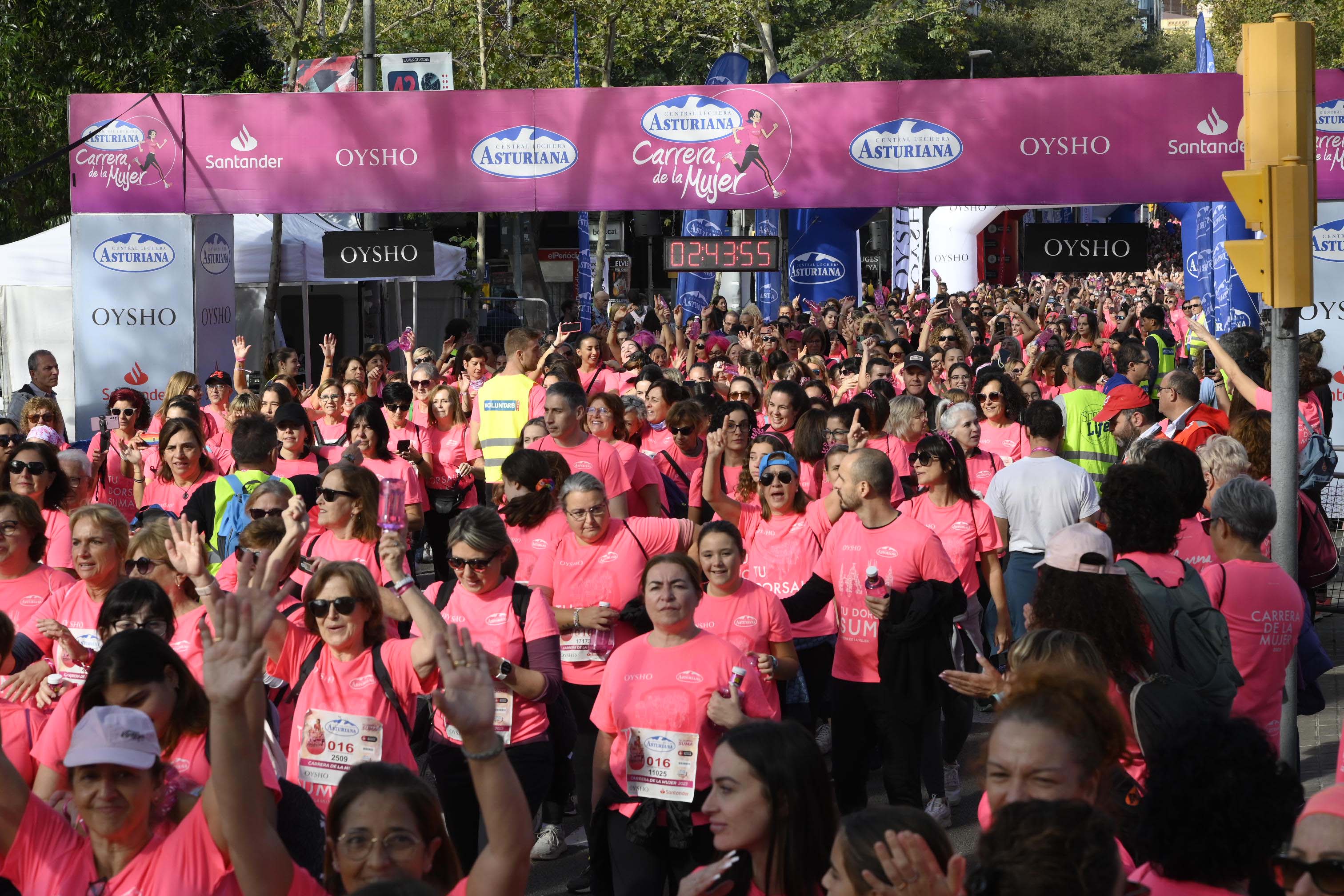 Las mejores fotos de la Carrera de la Mujer de Barcelona 2023. 7819